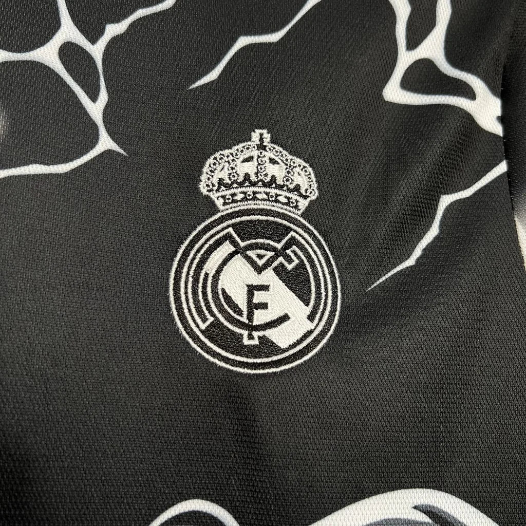 24/25 Real Madrid Jersey - Black Panther Edition