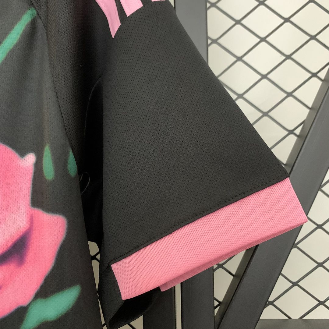 Real Madrid 2025-2026 Pink Snake Special Edition Shirt