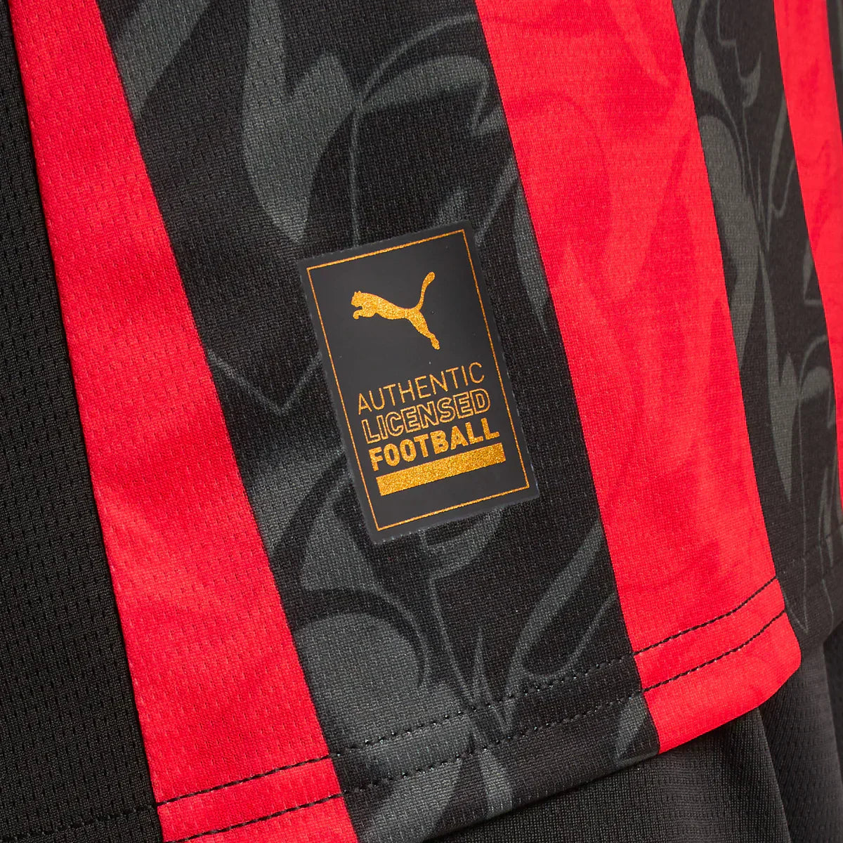 25/26 AC Milan Jersey - Home - Long Sleeve