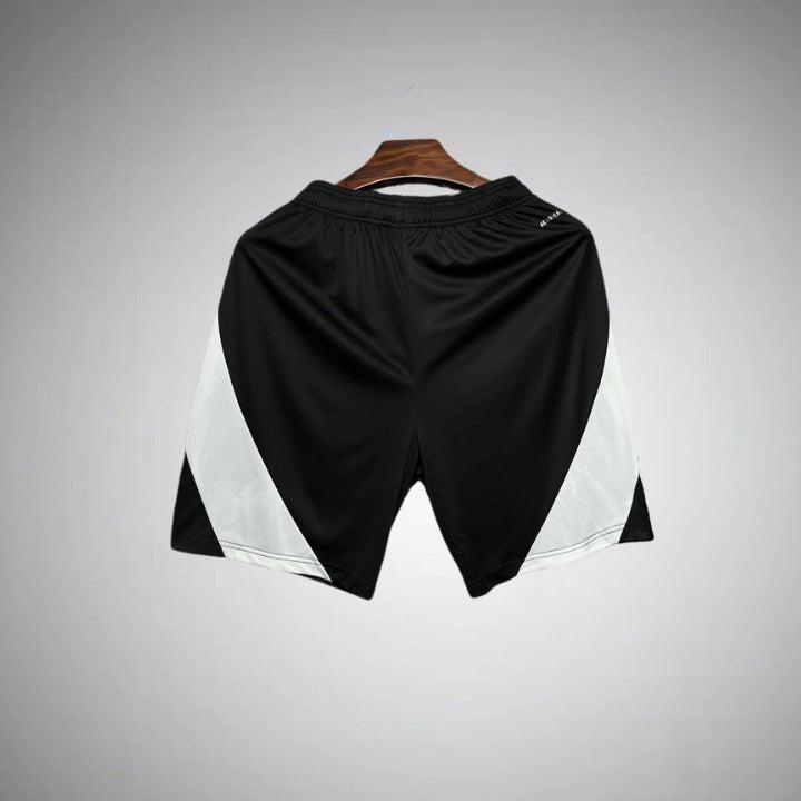 24/25 Juventus Shirt - Thuis