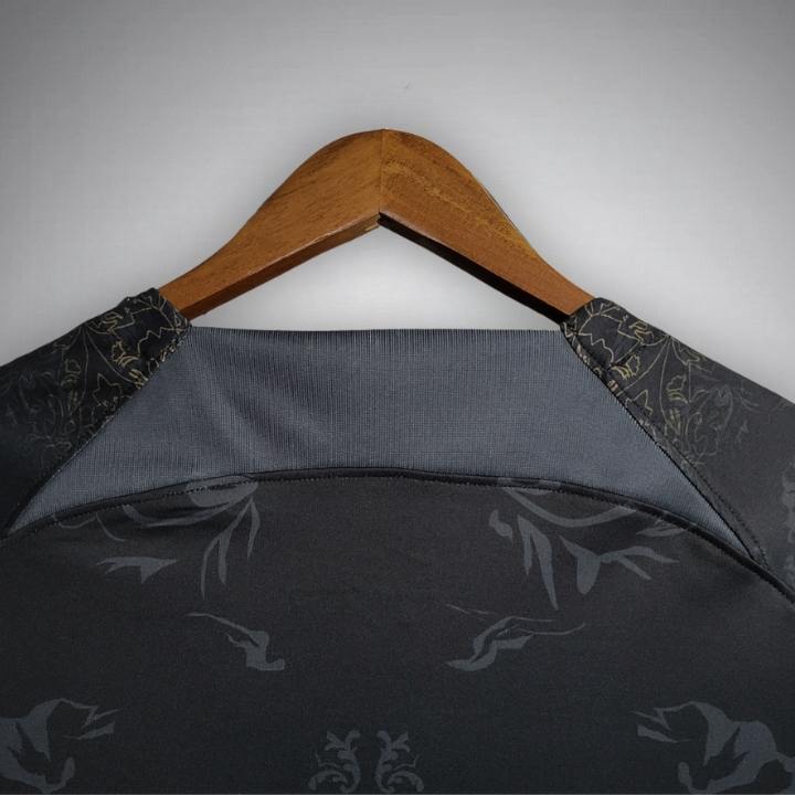 24/25 FC Barcelona Shirt - Gouden Ridder Versie