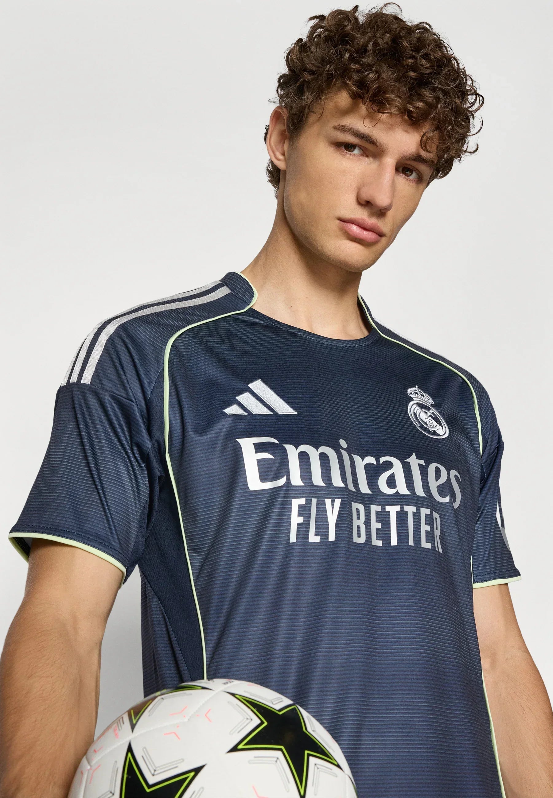 25/26 Real Madrid Shirt - Uitwedstrijd