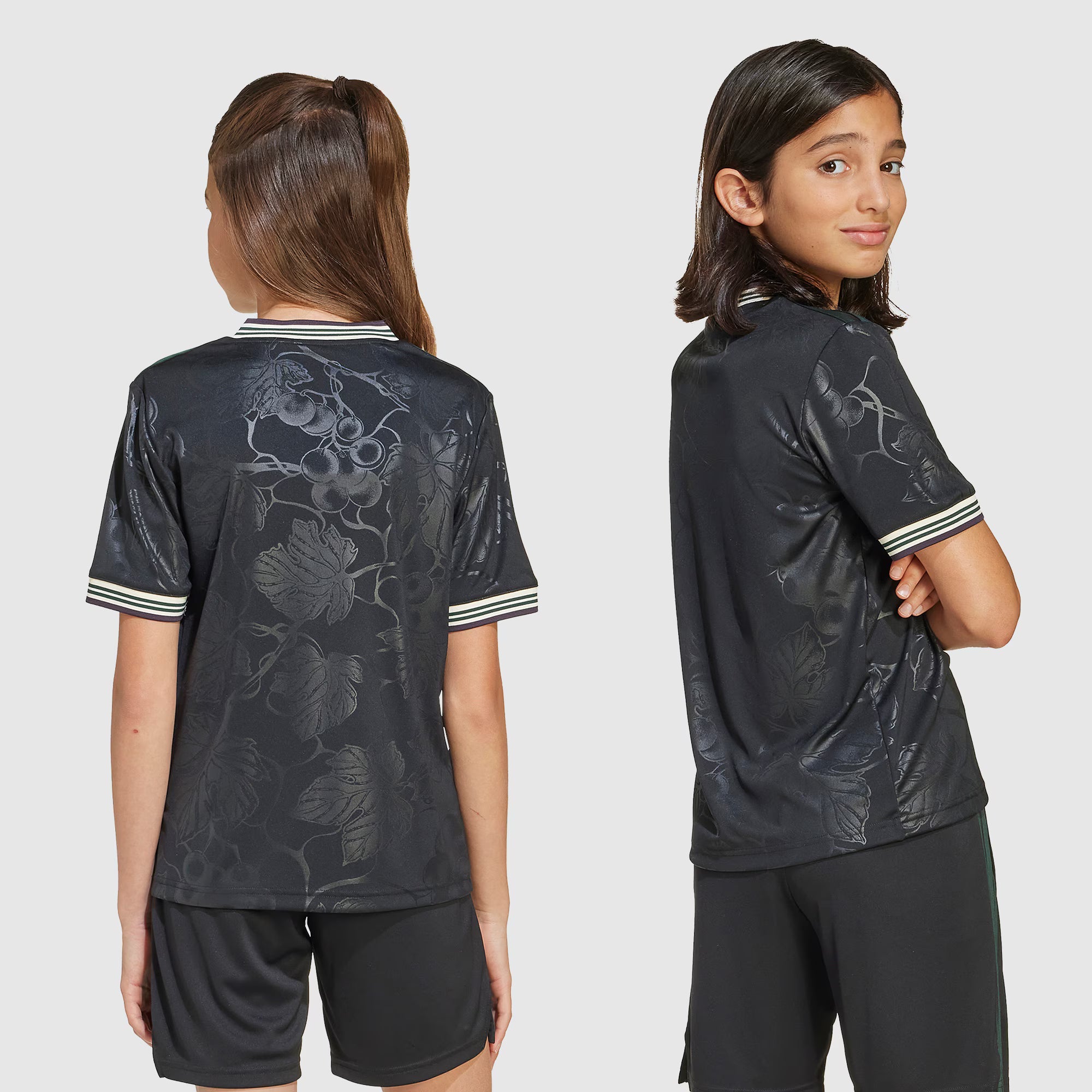 25/26 Juventus Kindershirt - Derde