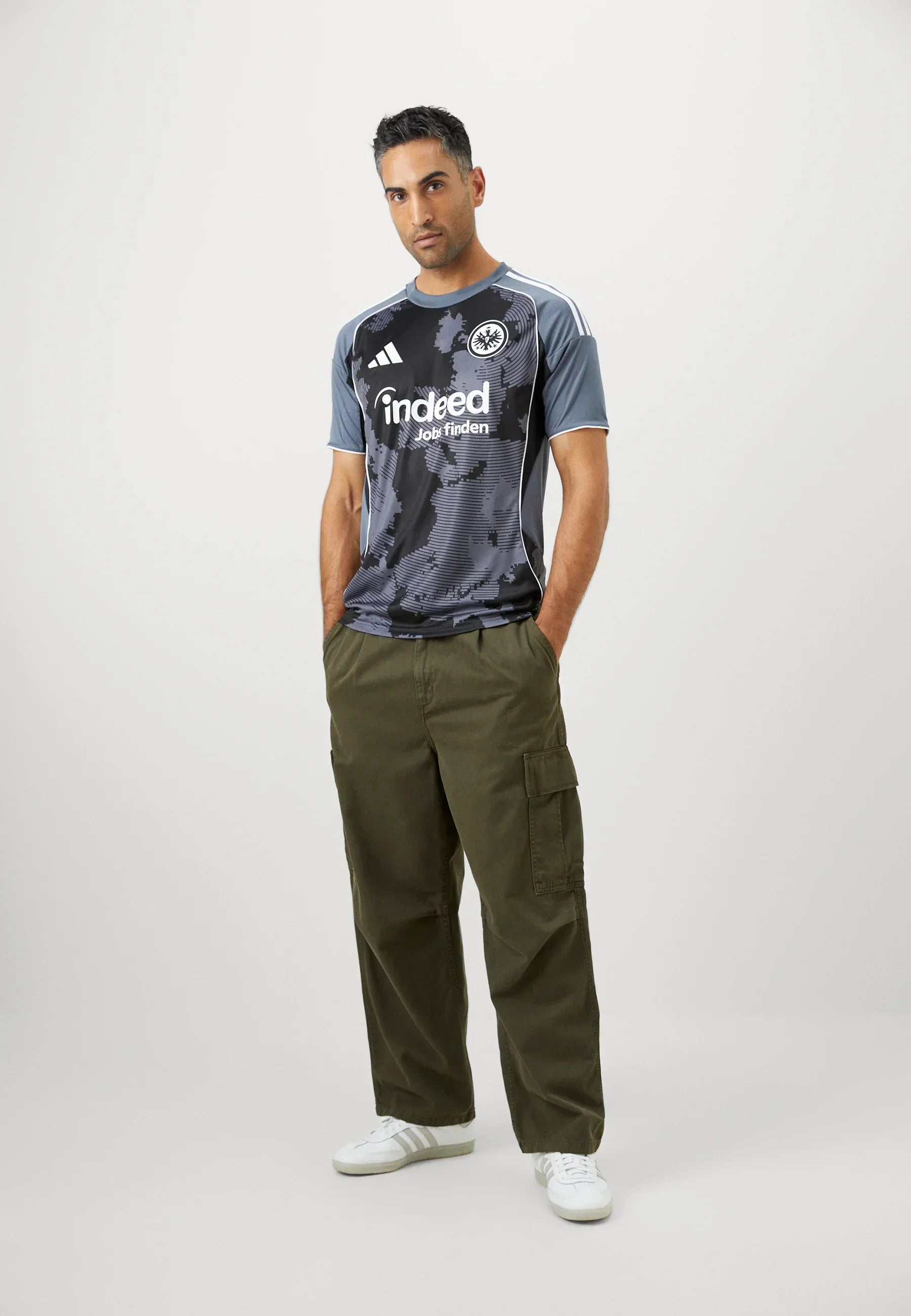 25/26 Eintracht Frankfurt Shirt - Derde