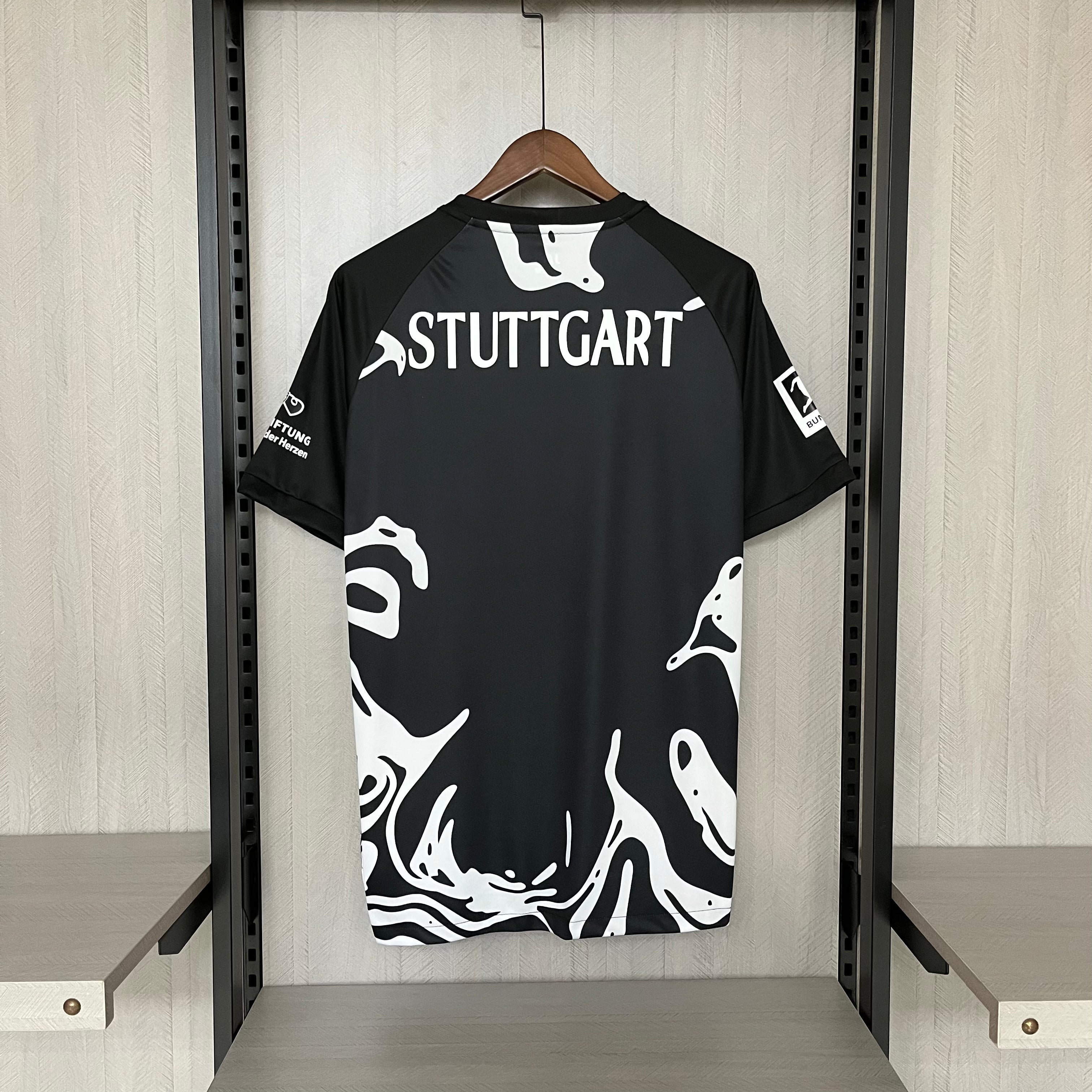 Maillot noir édition spéciale Stuttgart 2023-2024