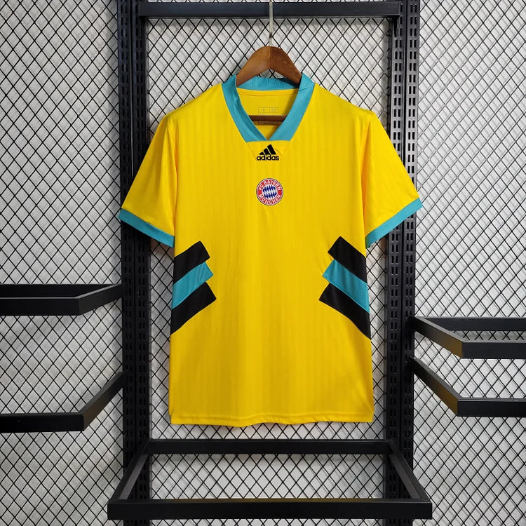 2023-2024 Bayern München Icon Shirt - Geel