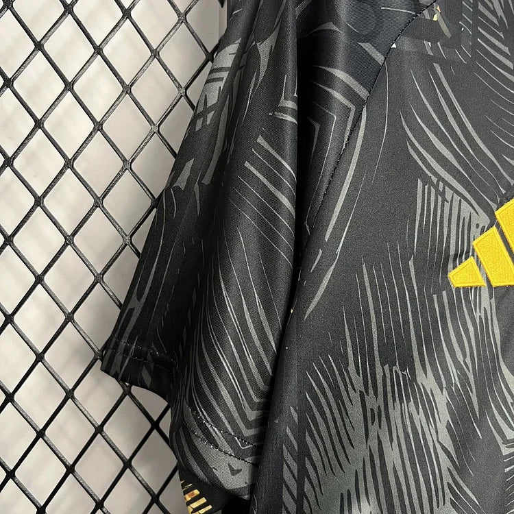 2024/25 Real Madrid Shirt - Tijger Speciale Editie Zwart