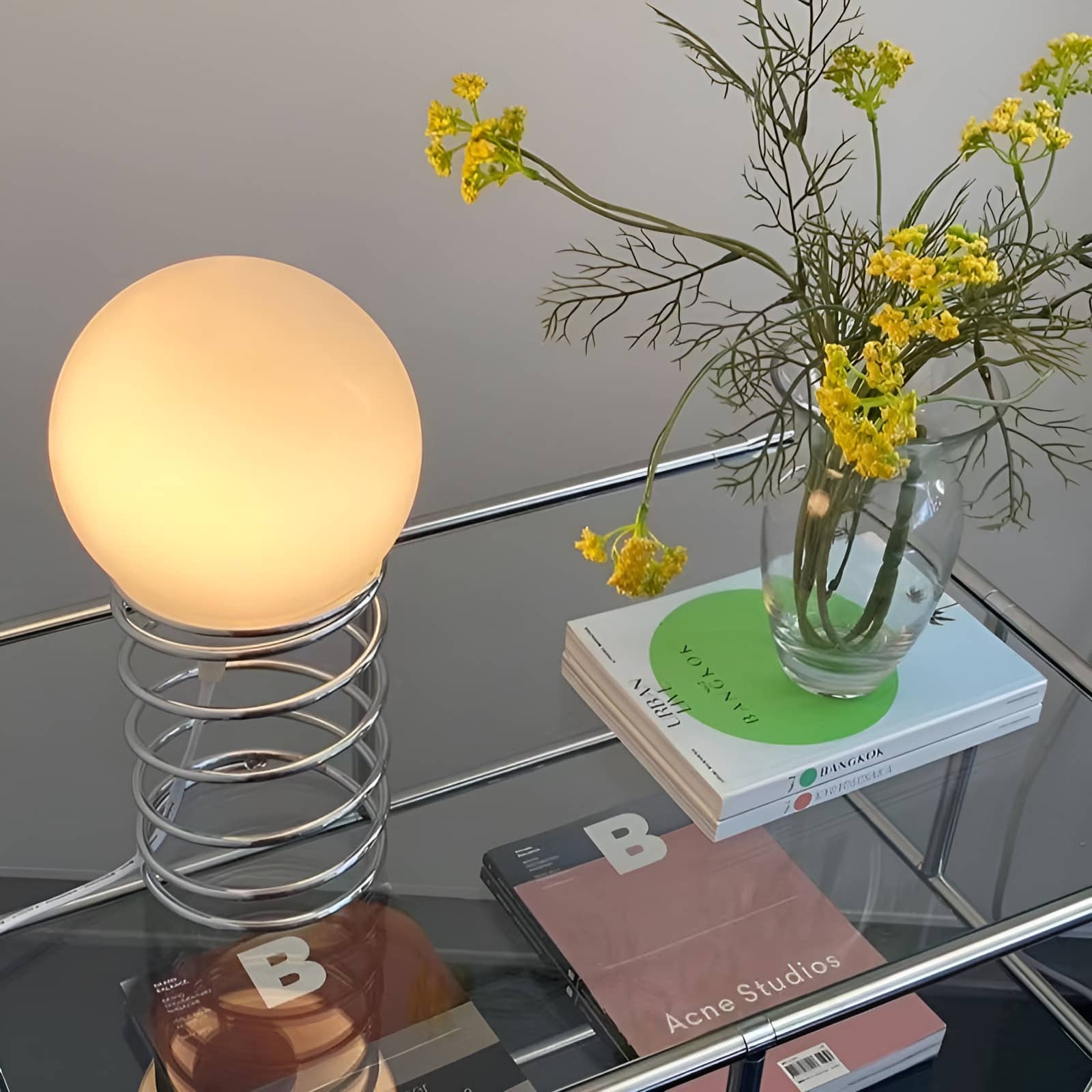 Lampada da tavolo a sfera a spirale cromata Bauhaus