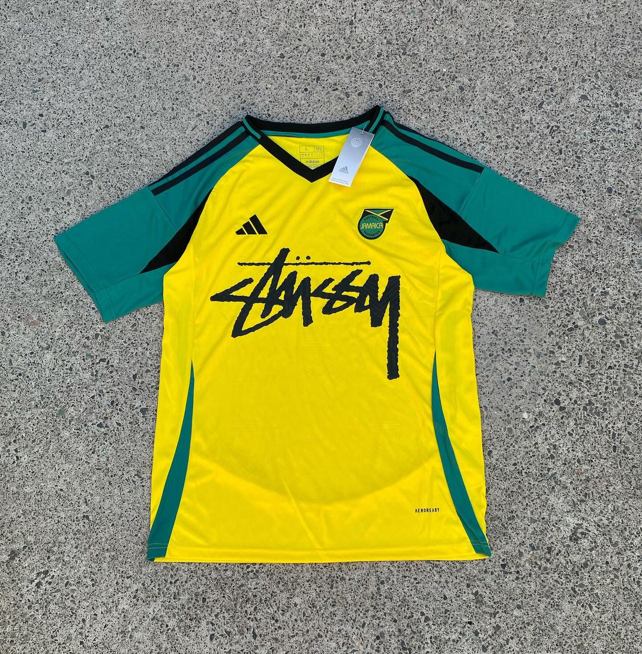 Maillot édition spéciale Jamaïque x Stussy 2024-25