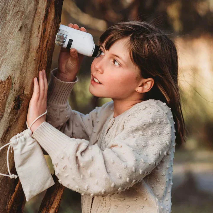 Explorerlens – Draagbare Microscoop voor Kinderen – 60X–120X Zoom met LED-licht voor Ontdekkingen Buiten