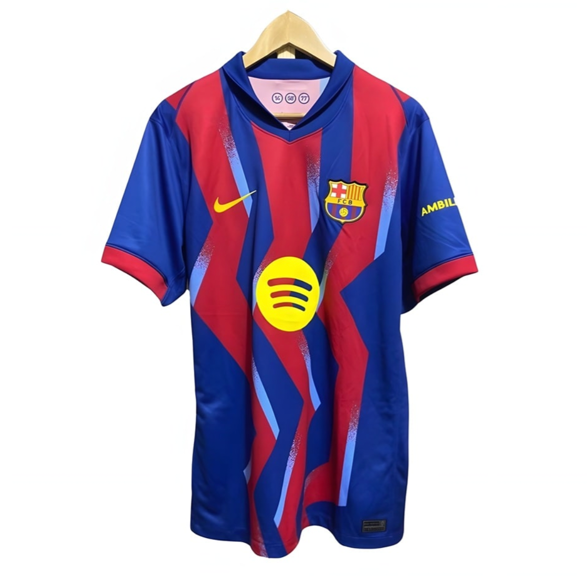 25/26 FC Barcelona Shirt - El Clasico Editie