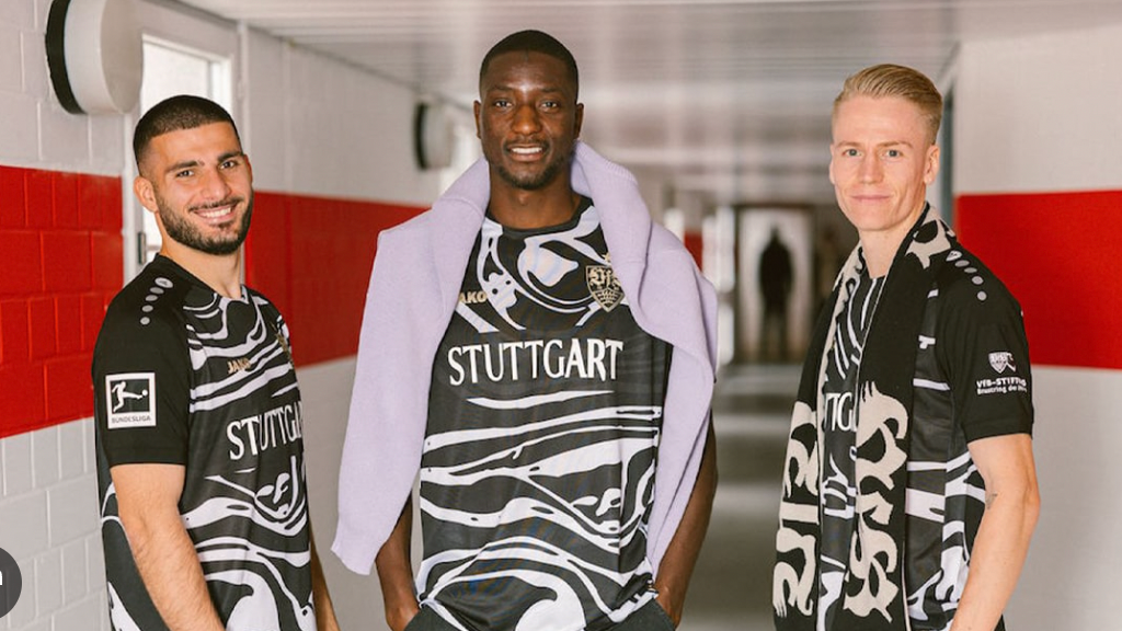 Maillot noir édition spéciale Stuttgart 2023-2024