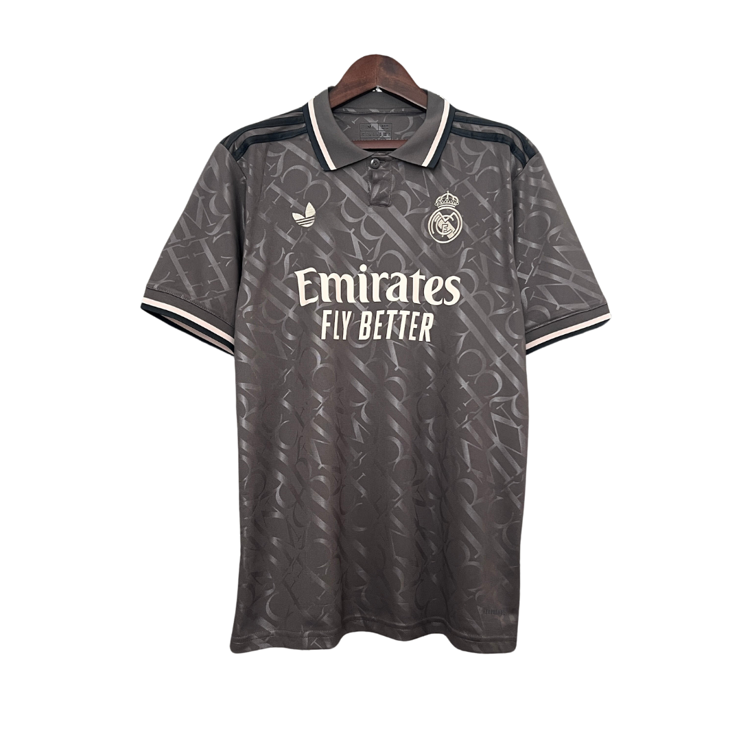 24/25 Real Madrid Shirt - Derde