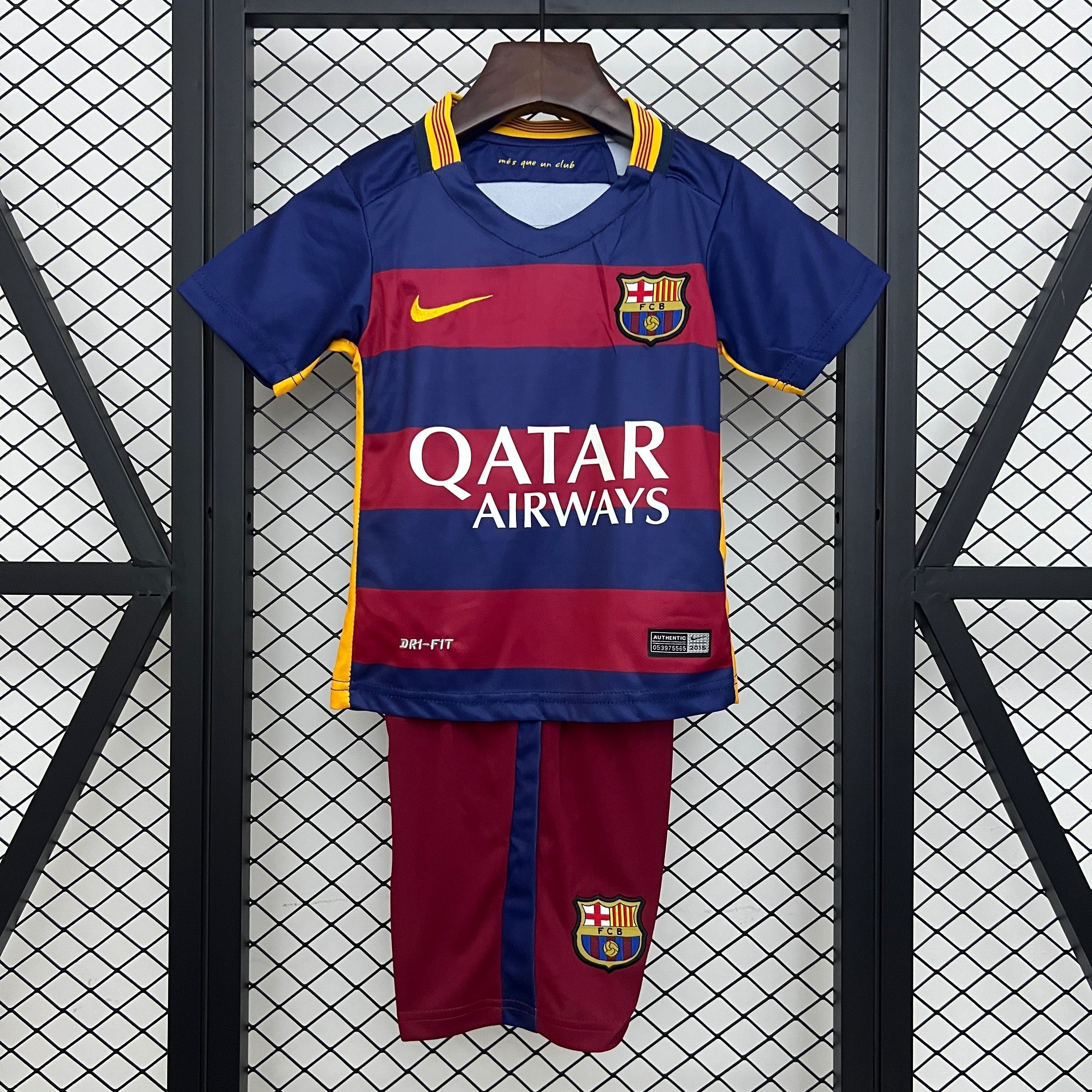2015/2016 Barcelona Kinder Thuis Shirt