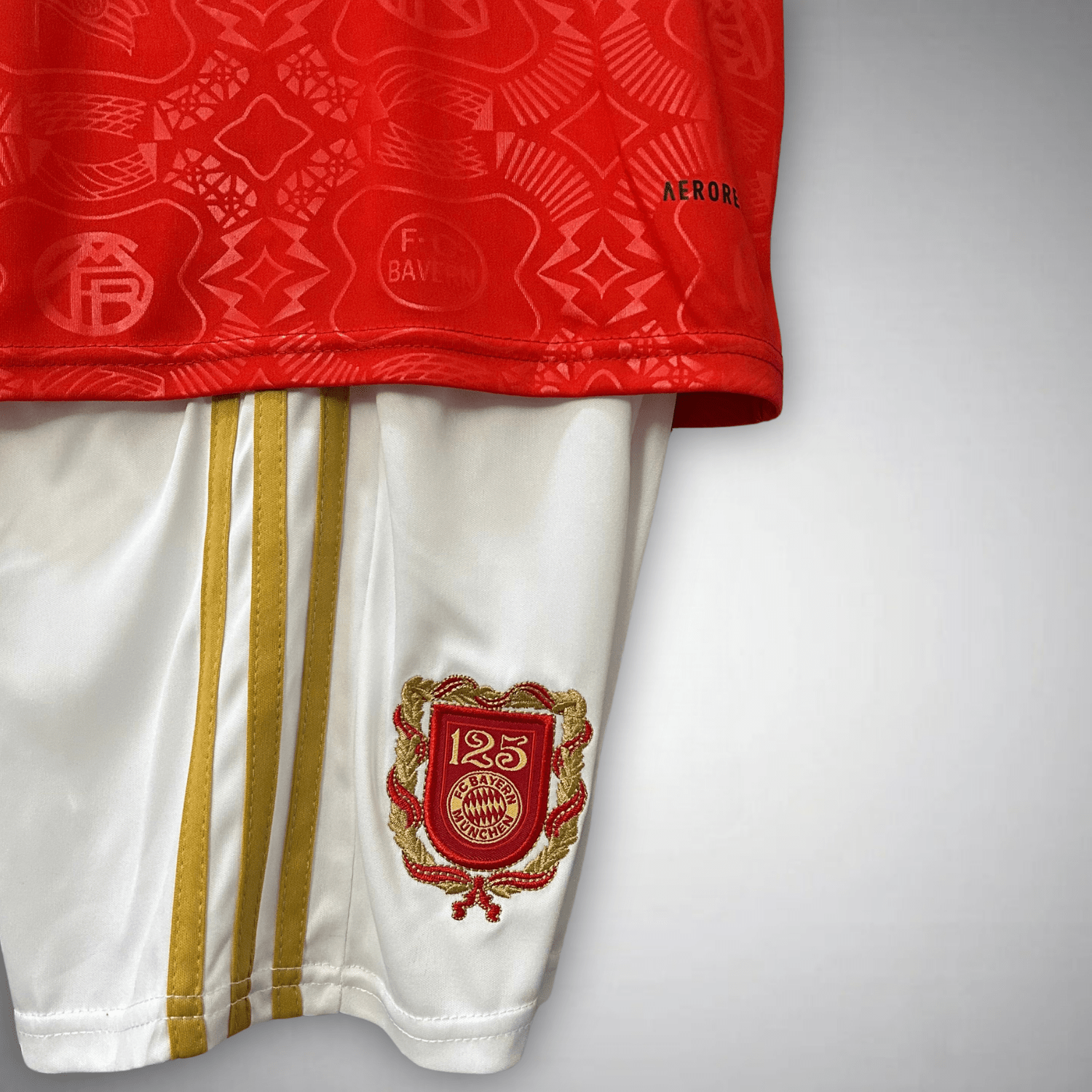 Bayern München Kindershirt - 125e Verjaardag