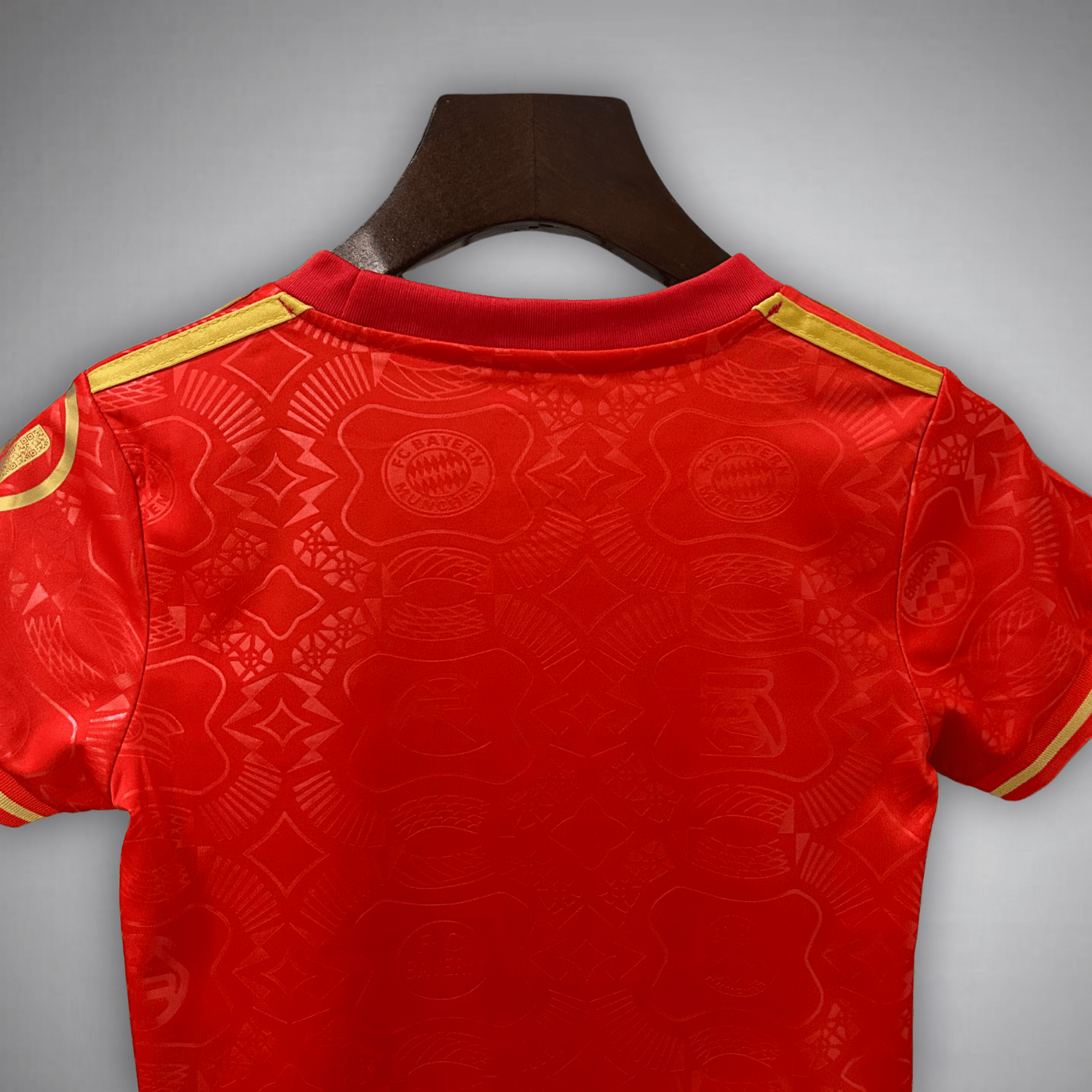 Bayern München Kindershirt - 125e Verjaardag