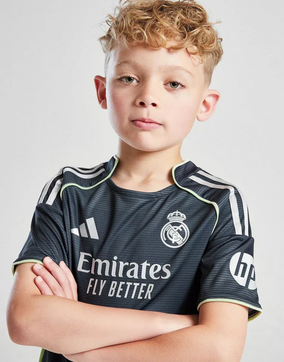 25/26 Real Madrid Kindershirt - Uitshirt