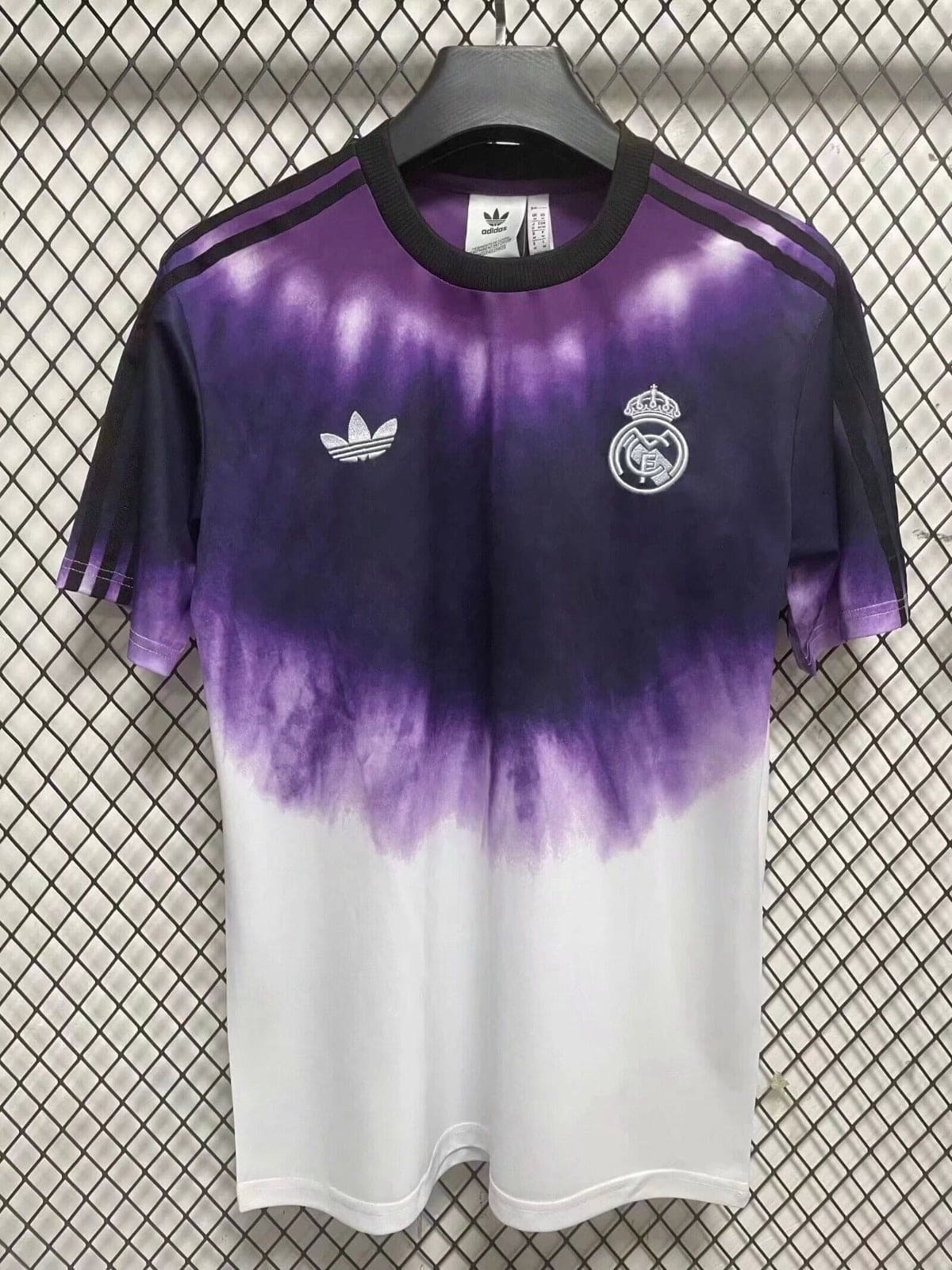 24/25 Real Madrid Shirt - Paarse CNY Editie