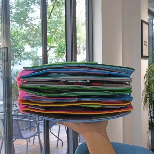 Toybook – Montessori Leerboek – 16 interactieve verhalen voor creatief, schermvrij leren Leeftijd 2–5