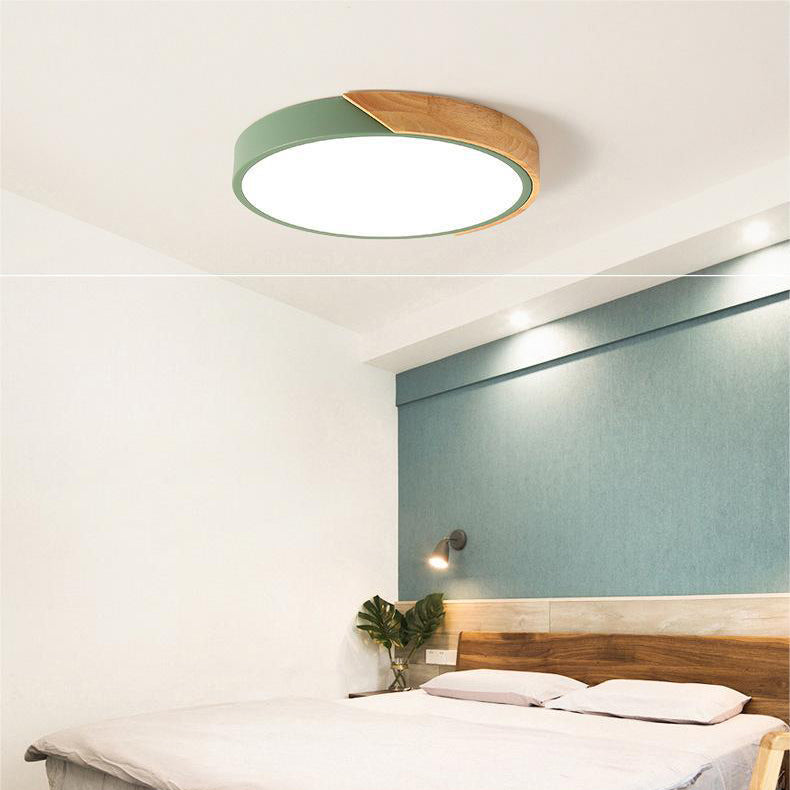 Plafonnier bois LED moderne à montage affleurant