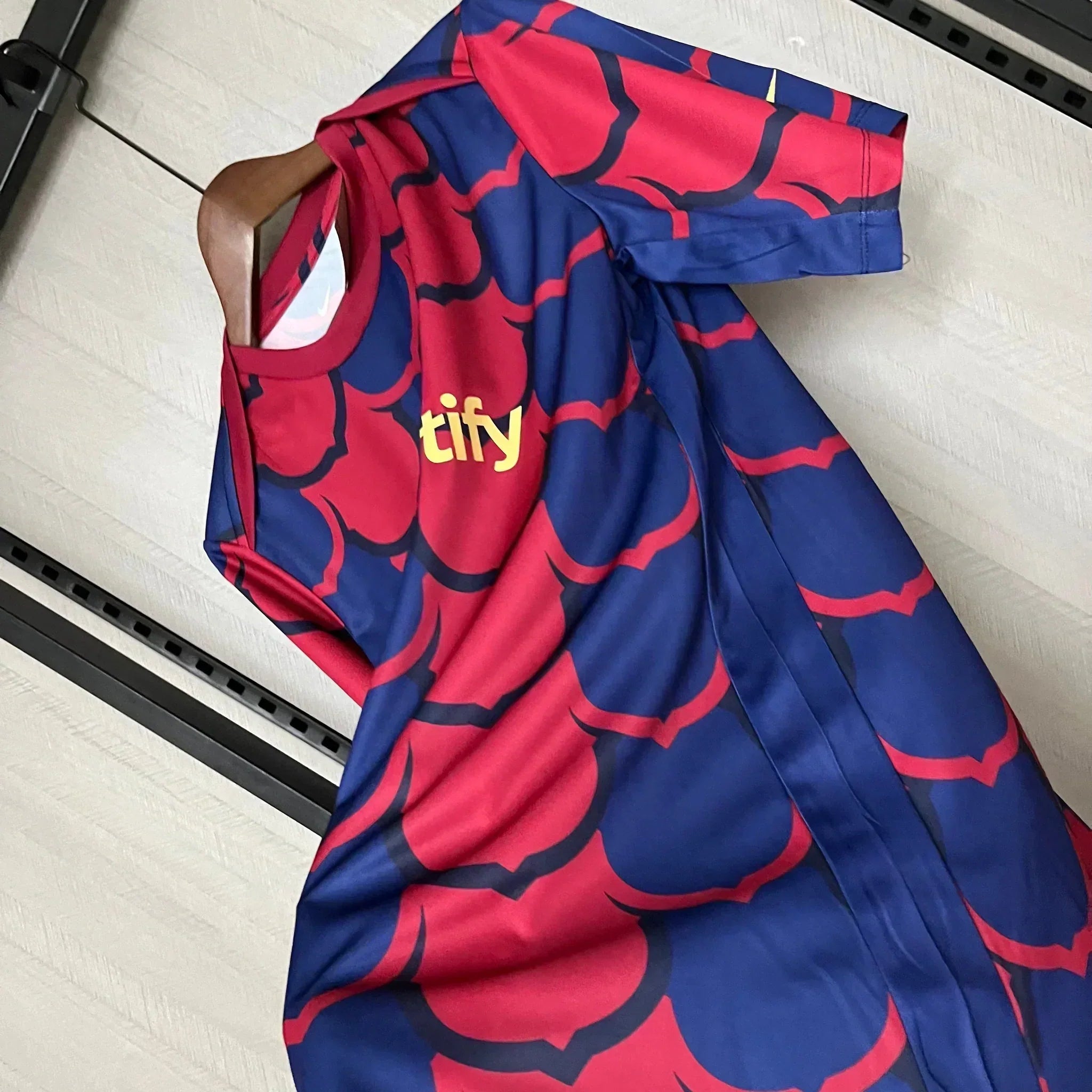 24/25 FC Barcelona Shirt - Sequentie Editie