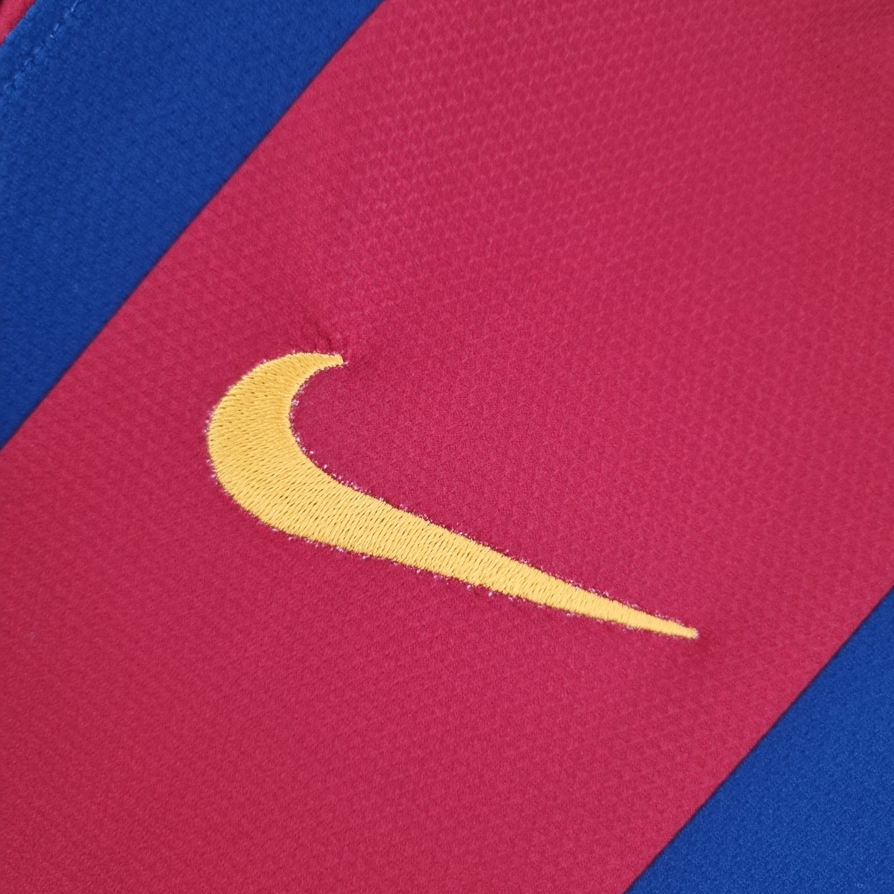 2010/2011 Barcelona Long Sleeve Home Jersey