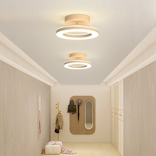 Sleek Round LED Ceiling Light for a Cosy, Modern Entrance