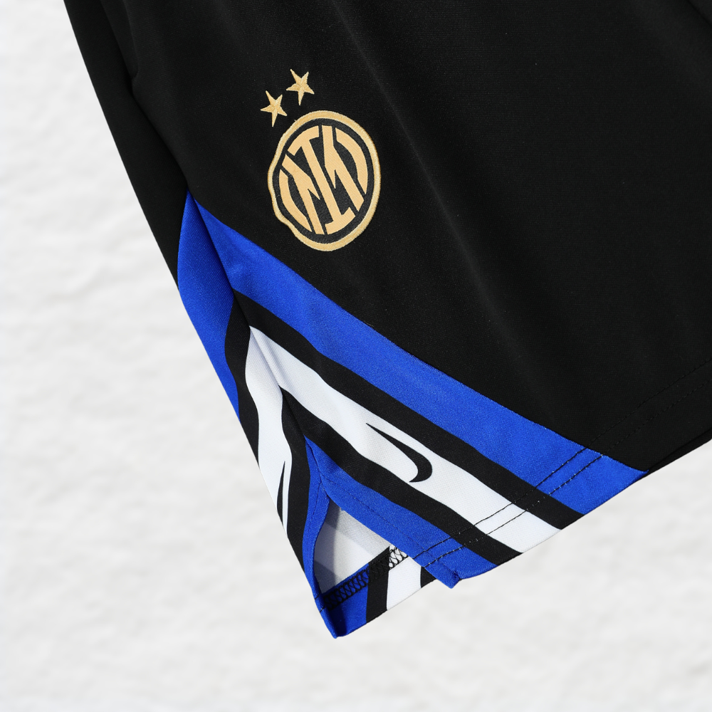 25/26 Inter Milan Black Old-School Training Set