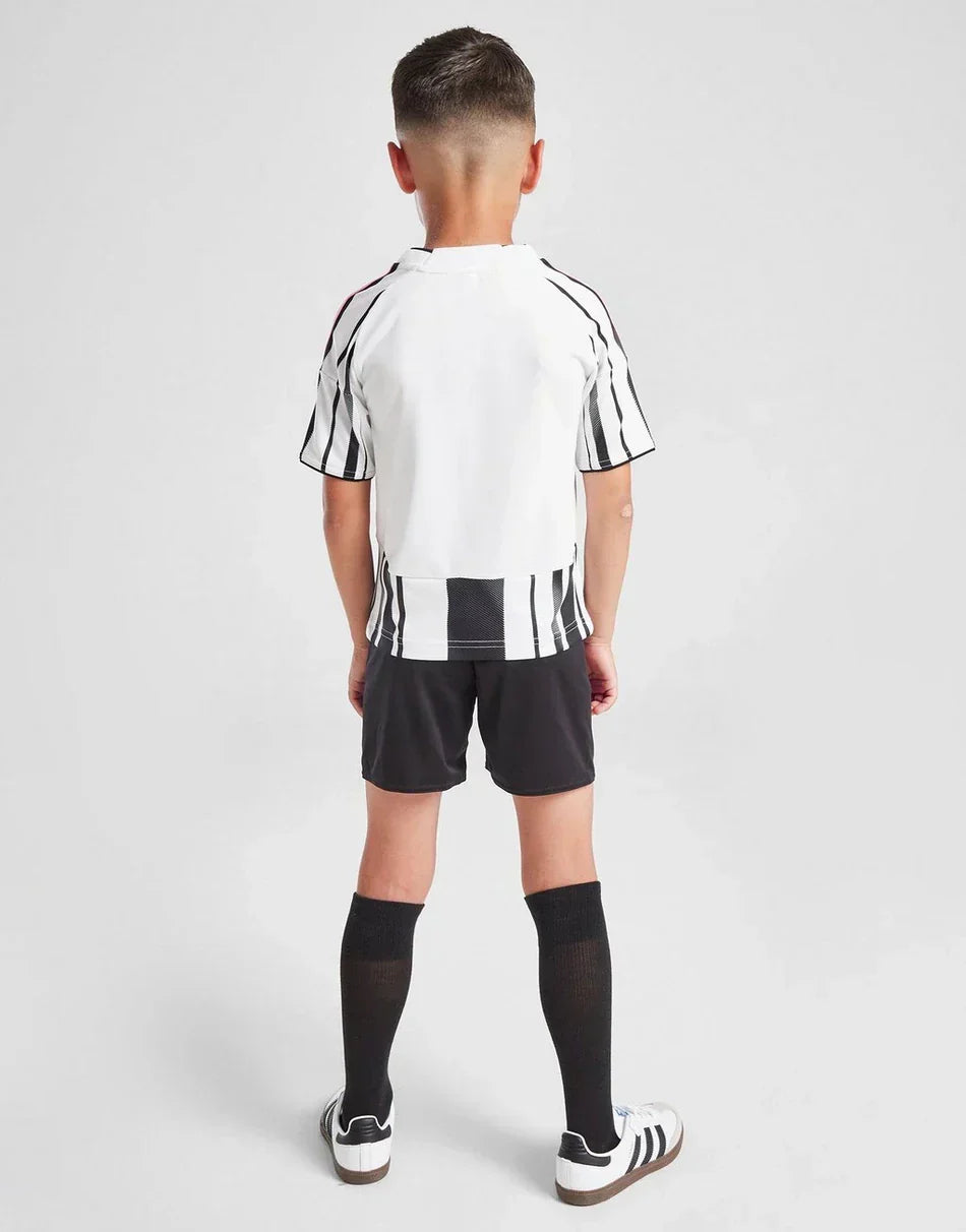 25/26 Juventus Kids Jersey - Home - No Sponsor