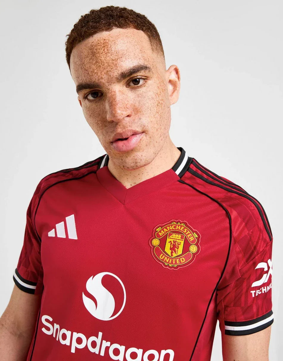 25/26 Manchester United Jersey - Home