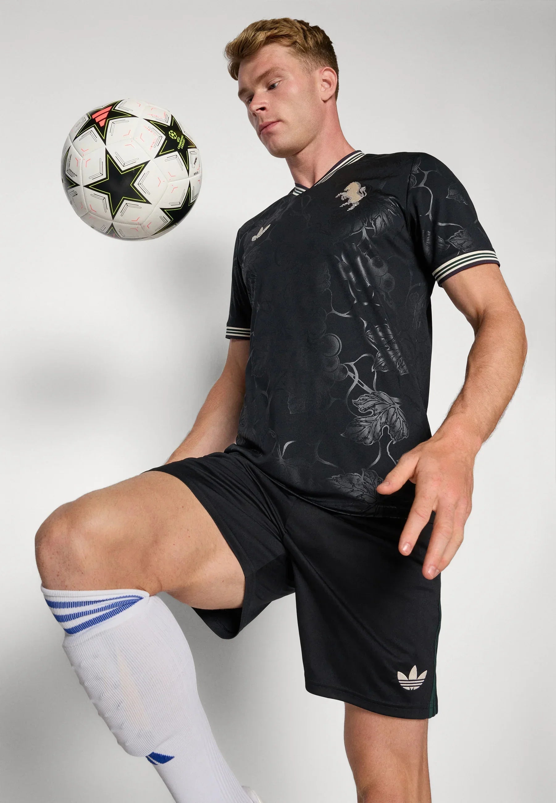 25/26 Juventus Jersey - Third