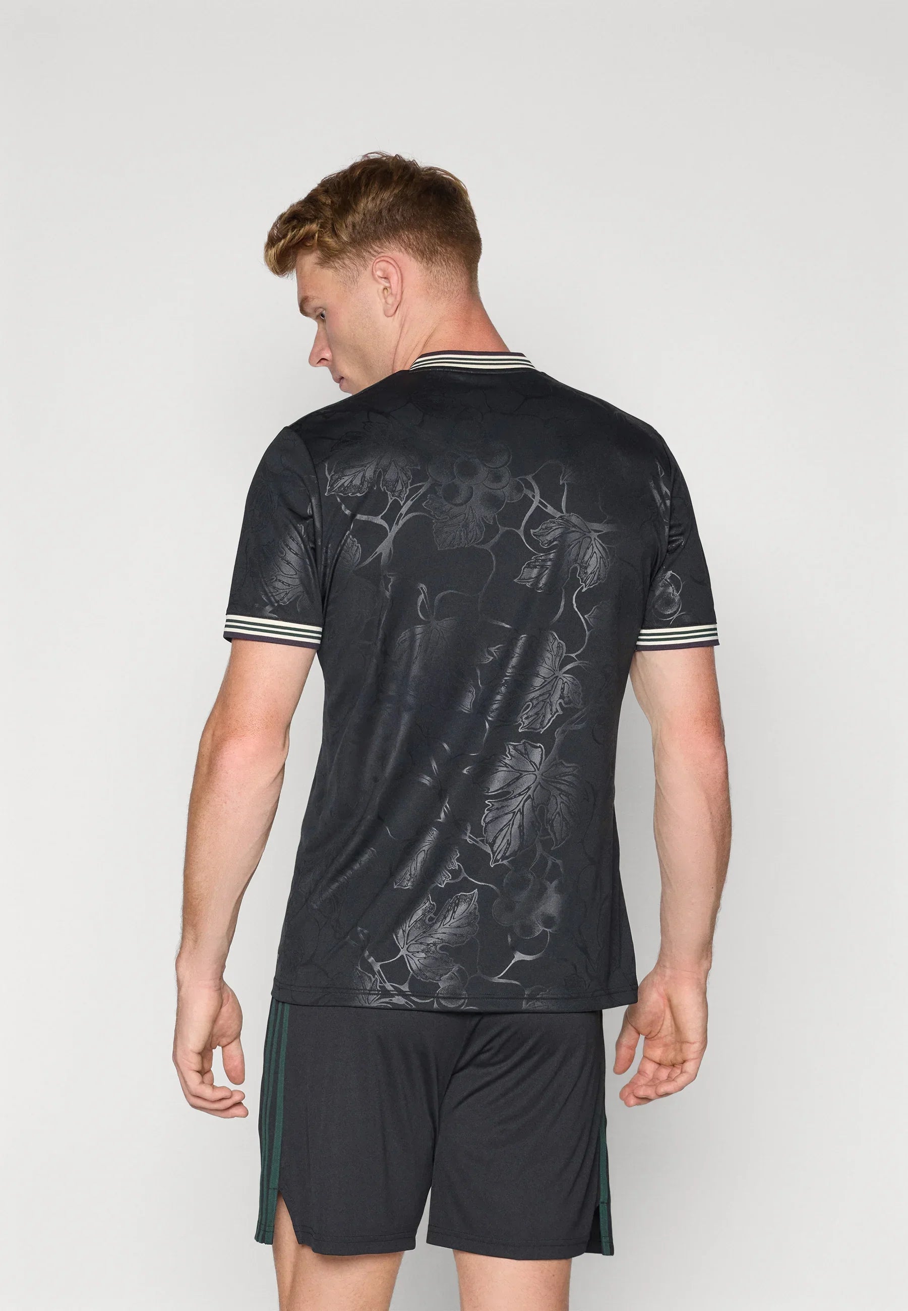 25/26 Juventus Jersey - Third
