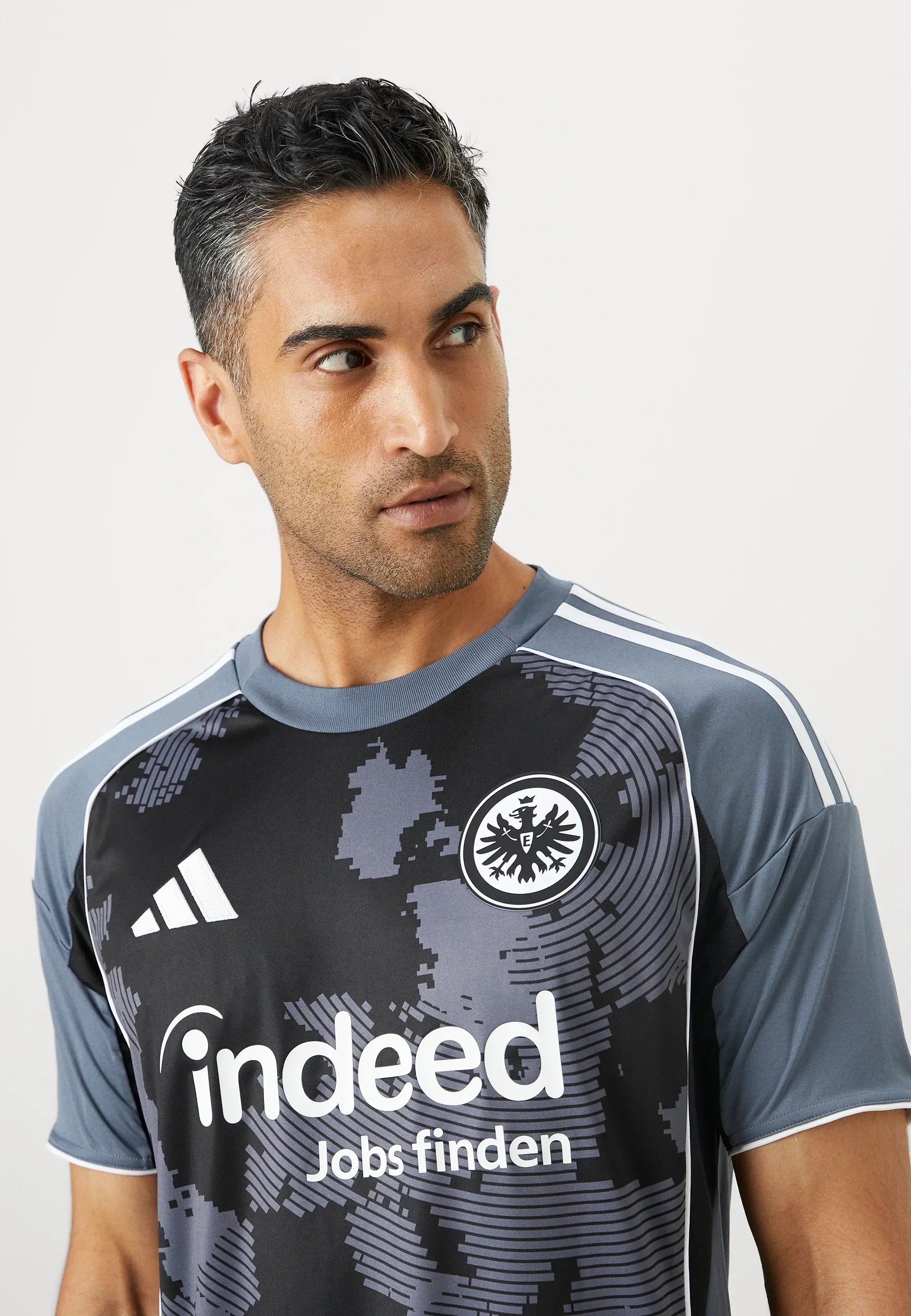 25/26 Eintracht Frankfurt Jersey - Third