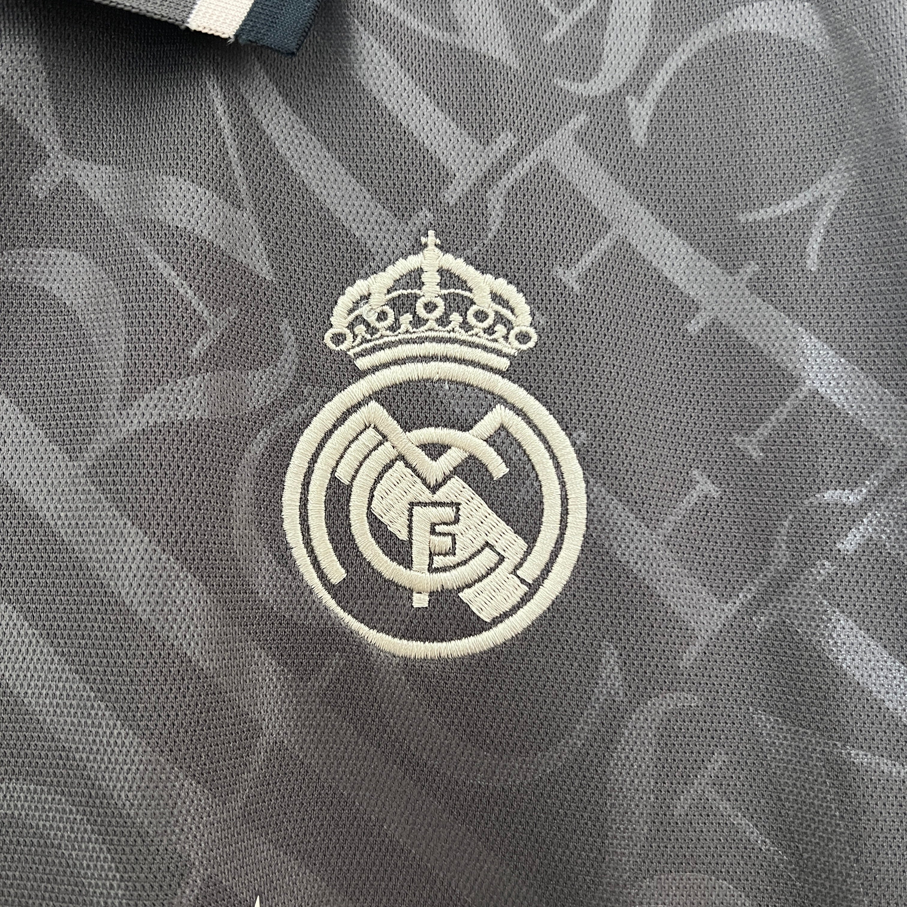 24/25 Real Madrid Jersey - Third