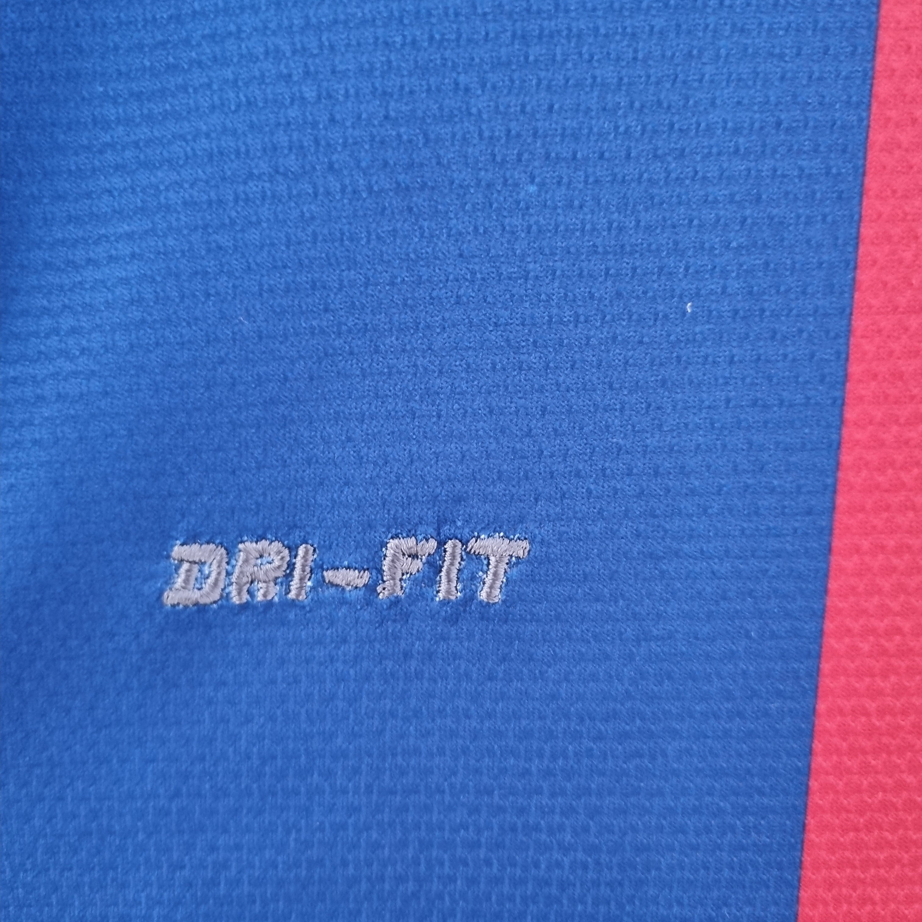 2010/2011 Barcelona Long Sleeve Home Jersey