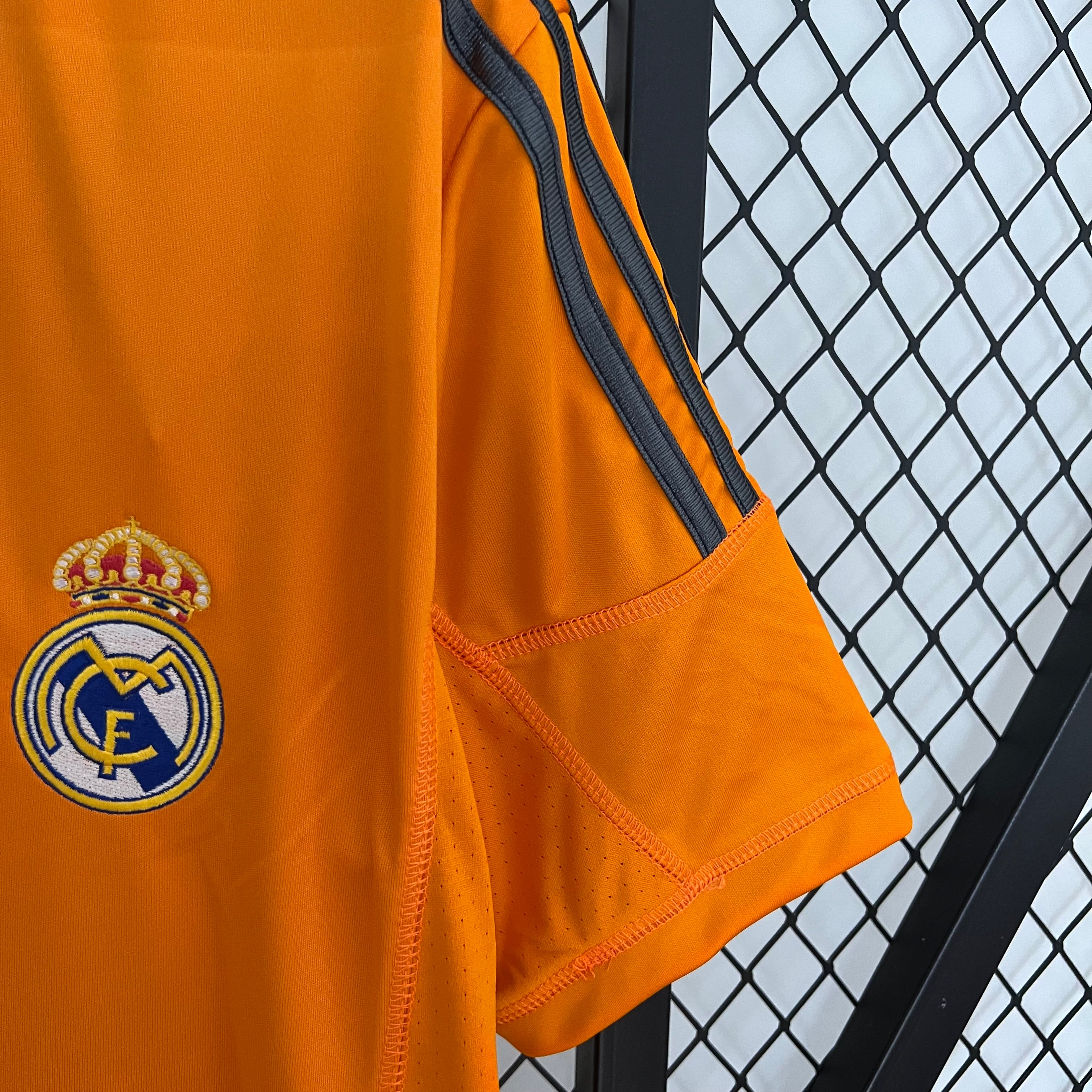 2013/2014 Real Madrid Third Jersey