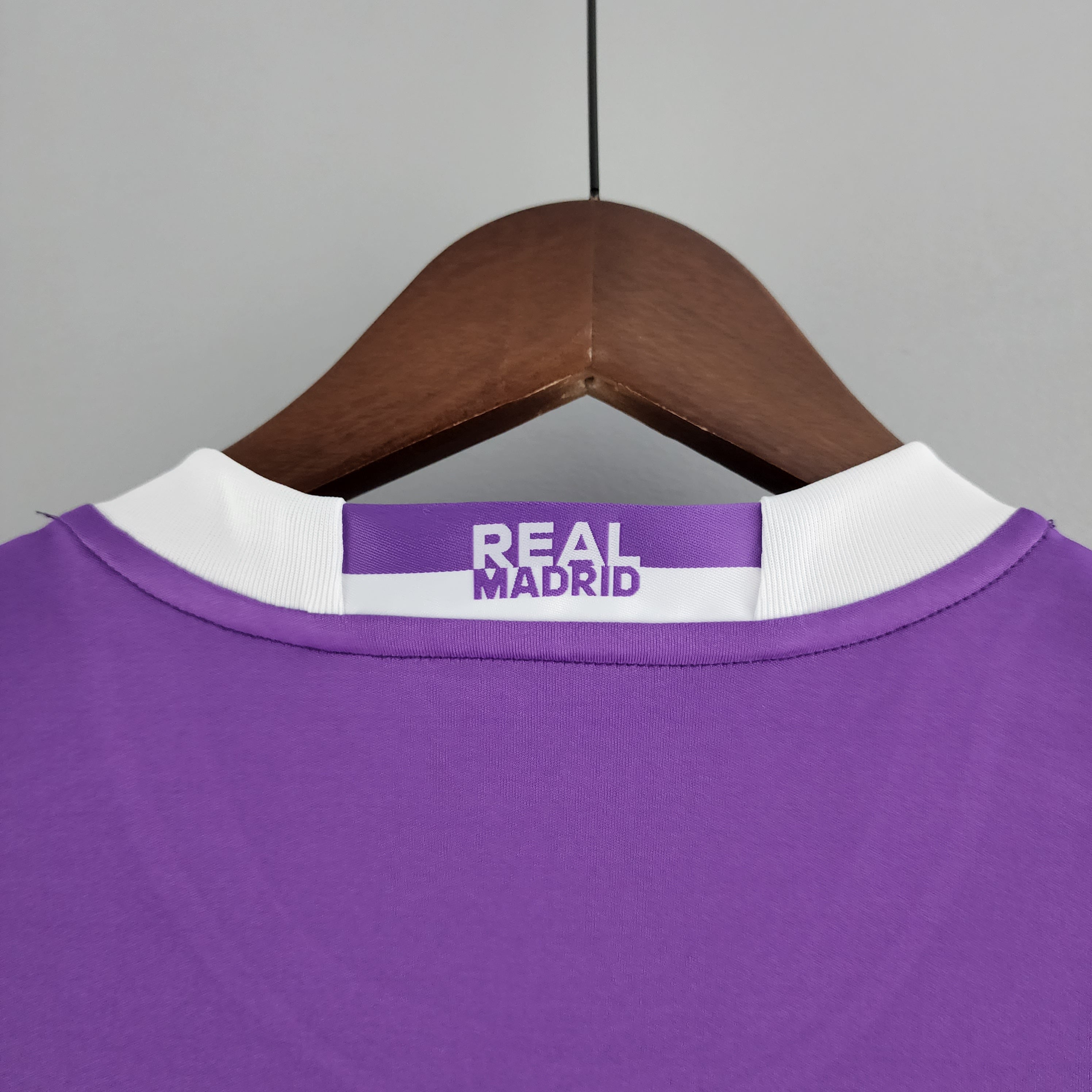 2016-2017 Real Madrid Away Retro Shirt