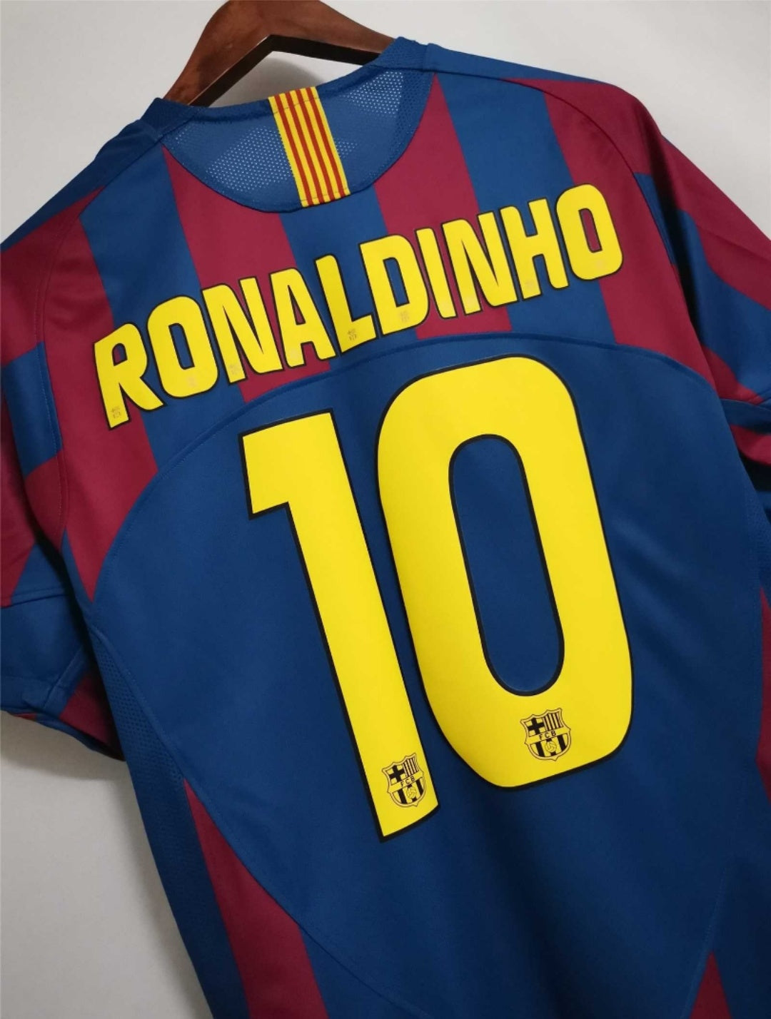 2005-2006 Barcelona Home Retro Shirt