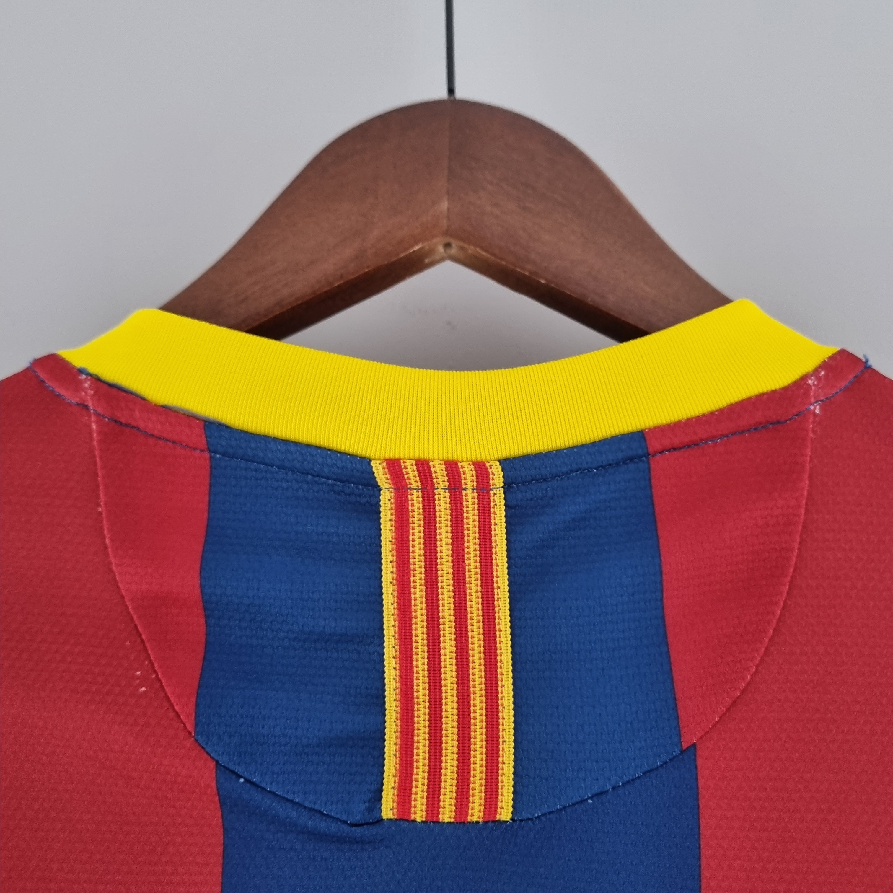 2010/2011 Barcelona Long Sleeve Home Jersey