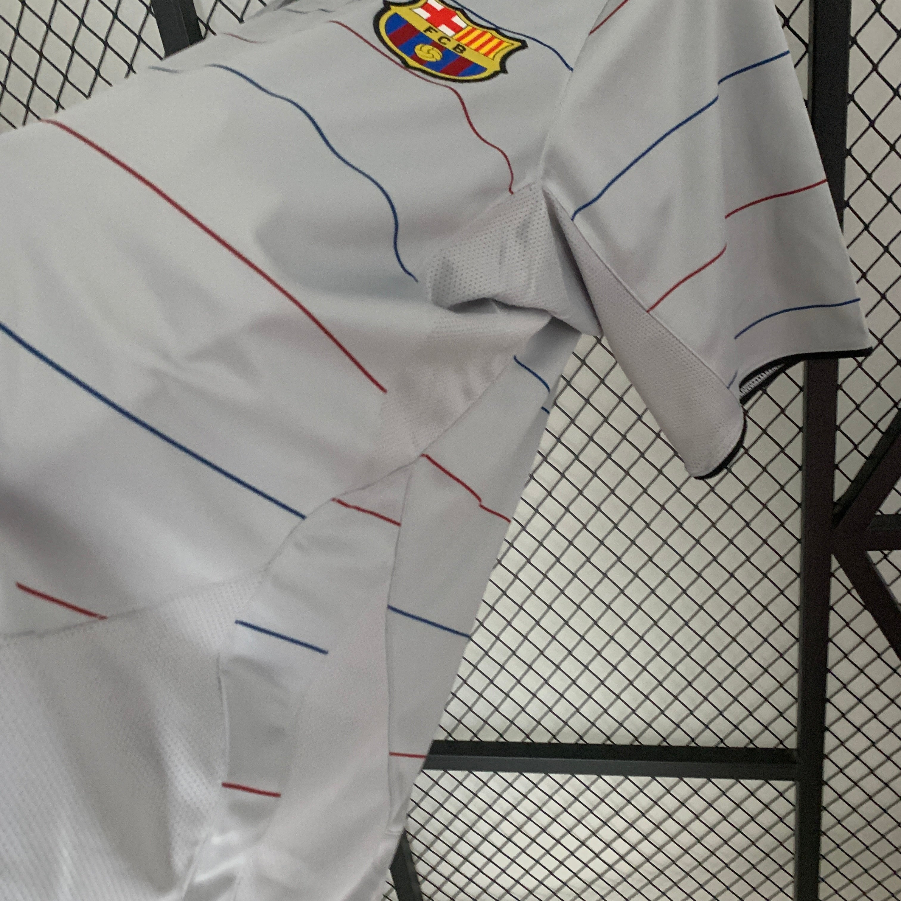 2003/2004 Barcelona Away Jersey