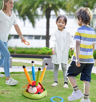 Toymax – Set da gioco 3 in 1 per interno ed esterno con corda per saltare, lancio ad anello e razzo