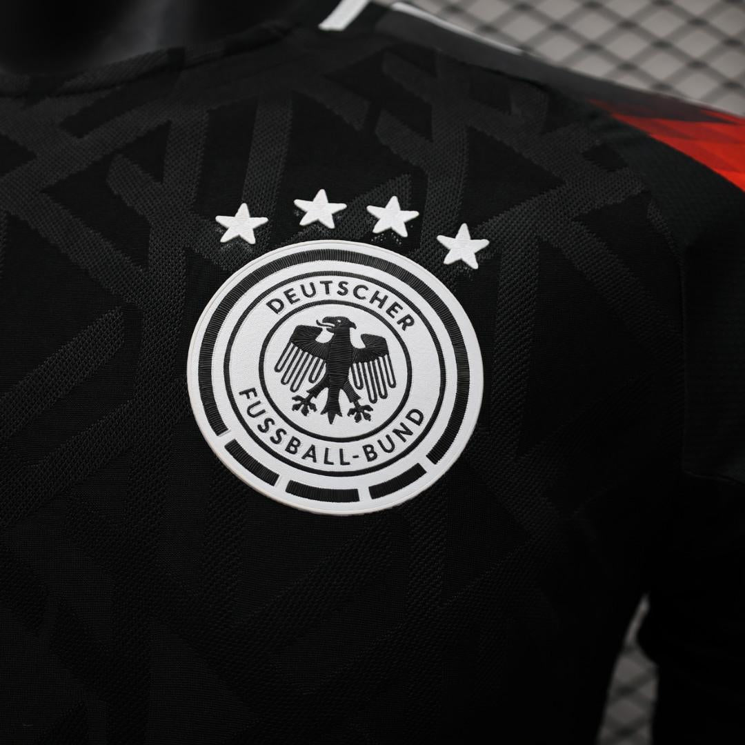 25/26 Germany Jersey - Home