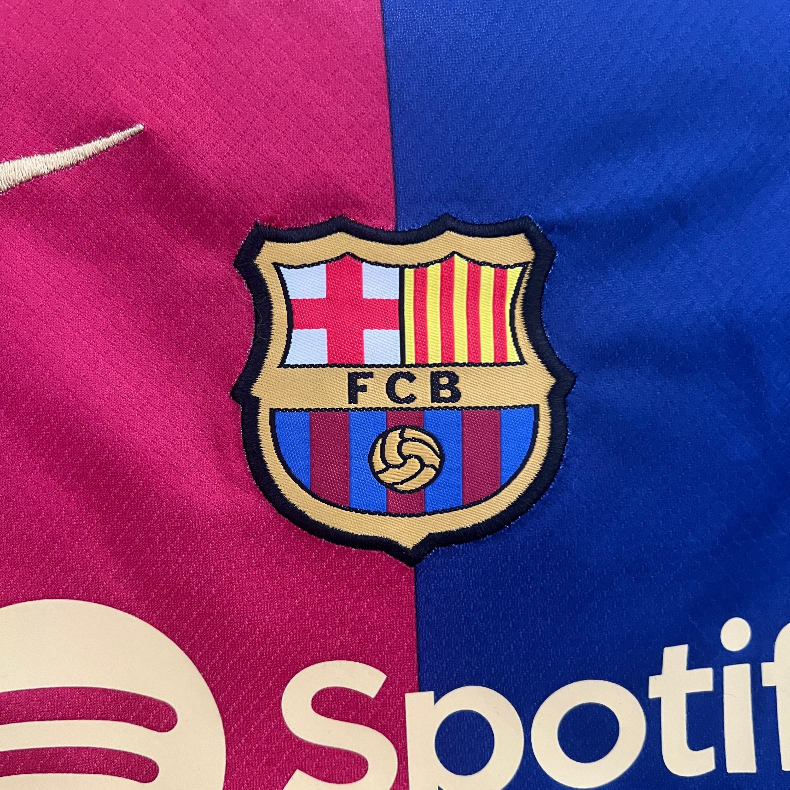 24/25 FC Barcelona Kids Jersey - Home