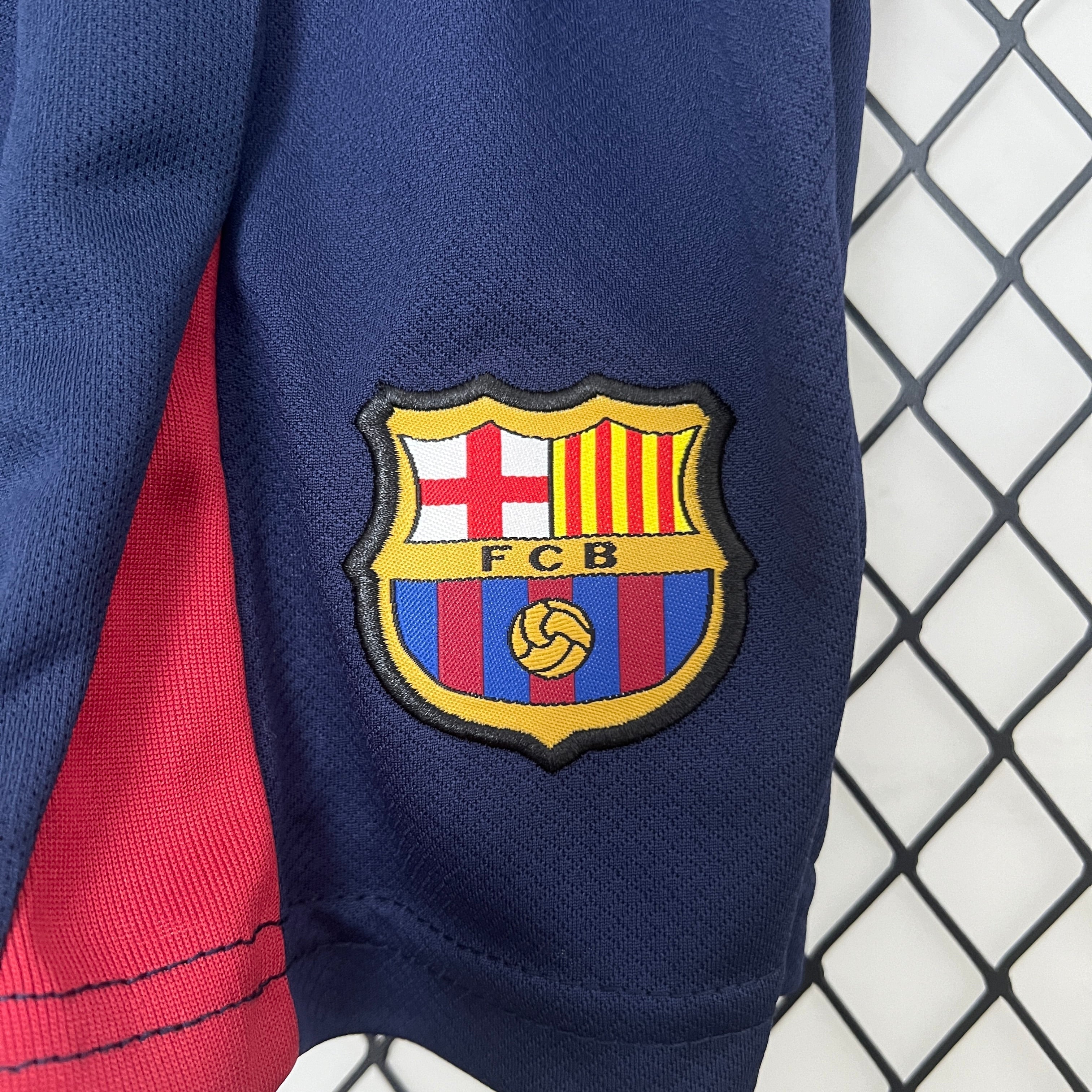 24/25 FC Barcelona Kids Jersey - Home