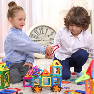 Magnabuilder Set: bloques de construcción magnéticos para niños que fomentan la creatividad y el aprendizaje STEM.