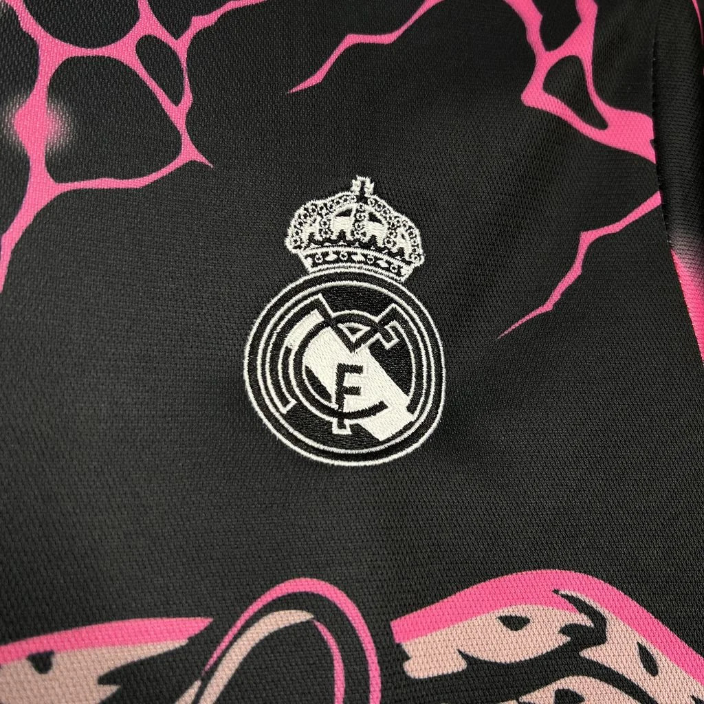 24/25 Real Madrid Jersey - Pink Panther Edition