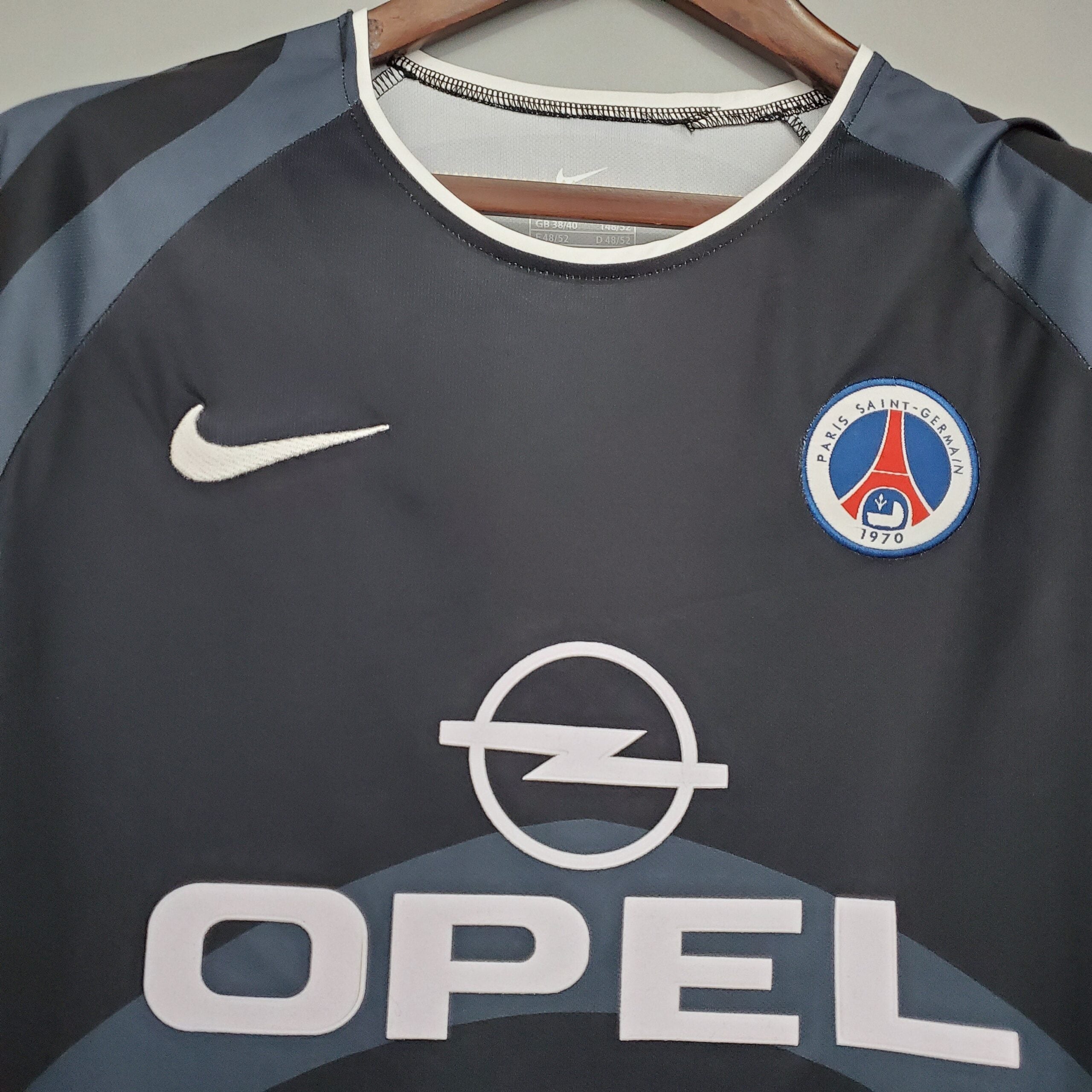 PSG Paris Saint Germain 2001-2002 Retro Shirt
