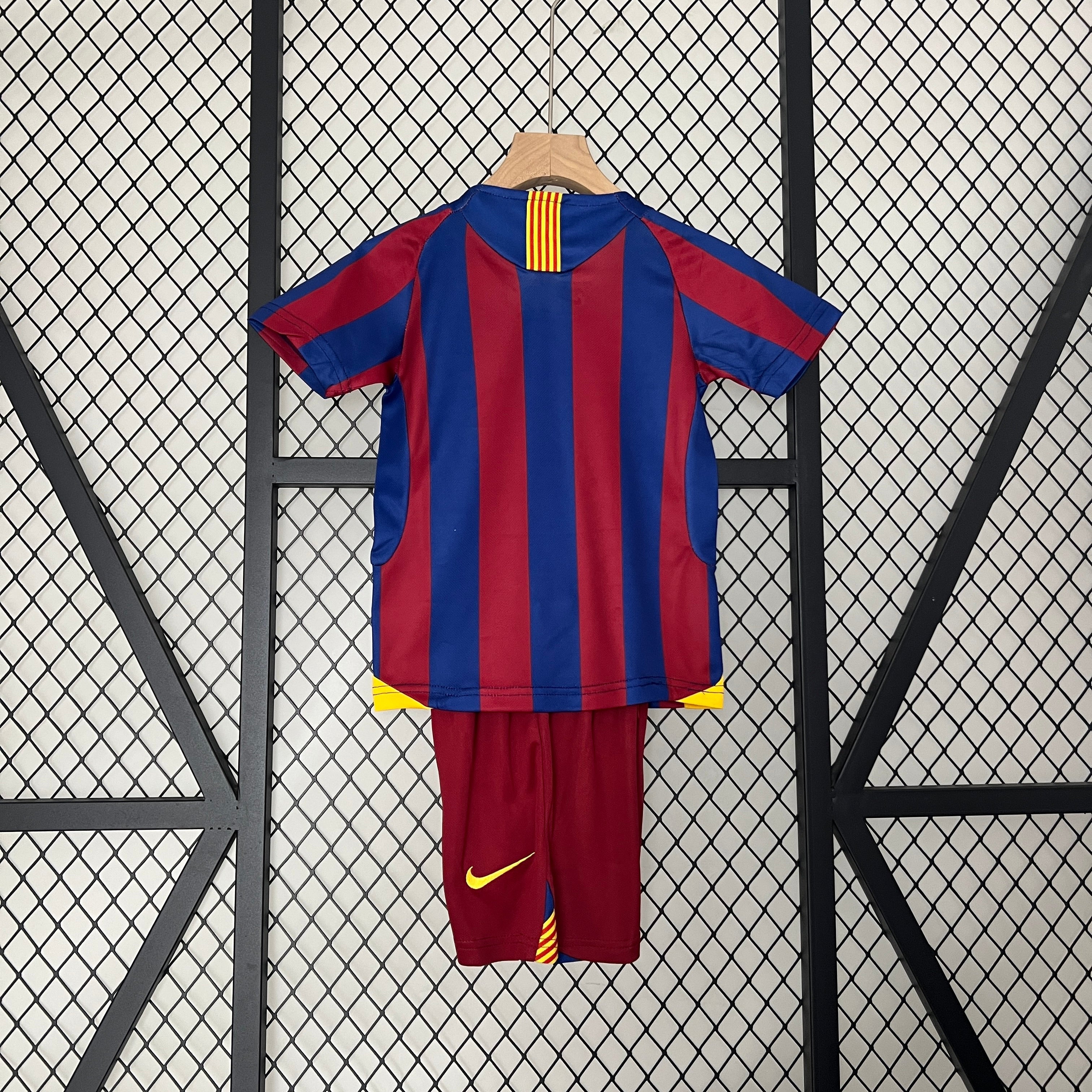2005/2006 Barcelona Home Kids Jersey