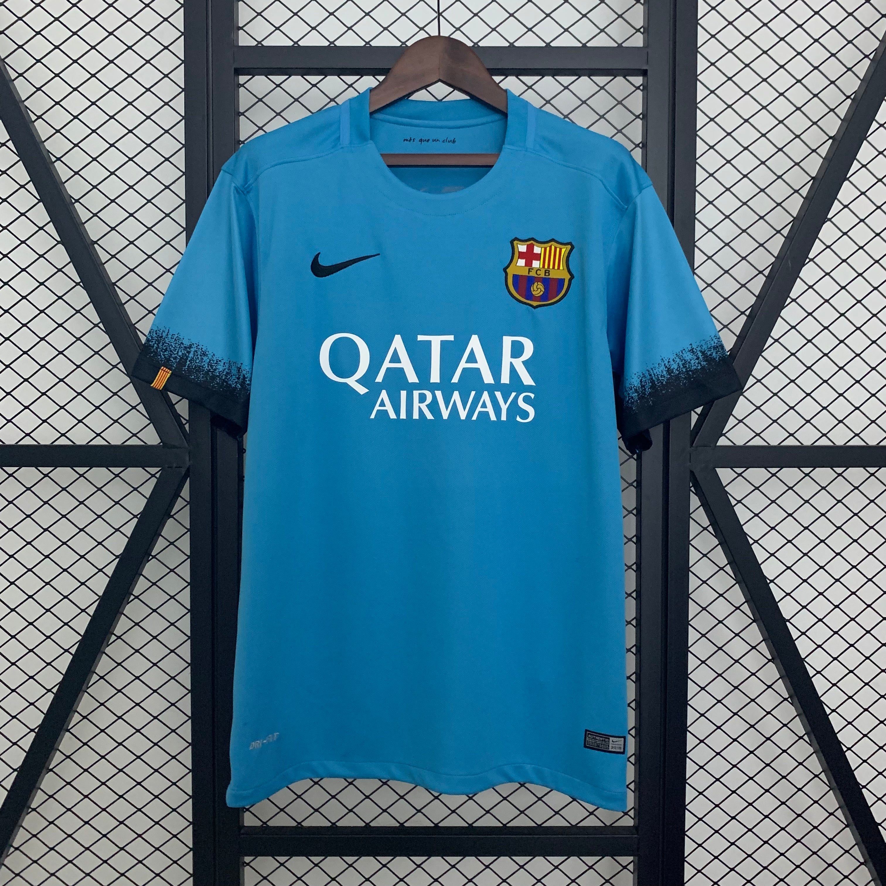 2015/2016 Barcelona Third Jersey